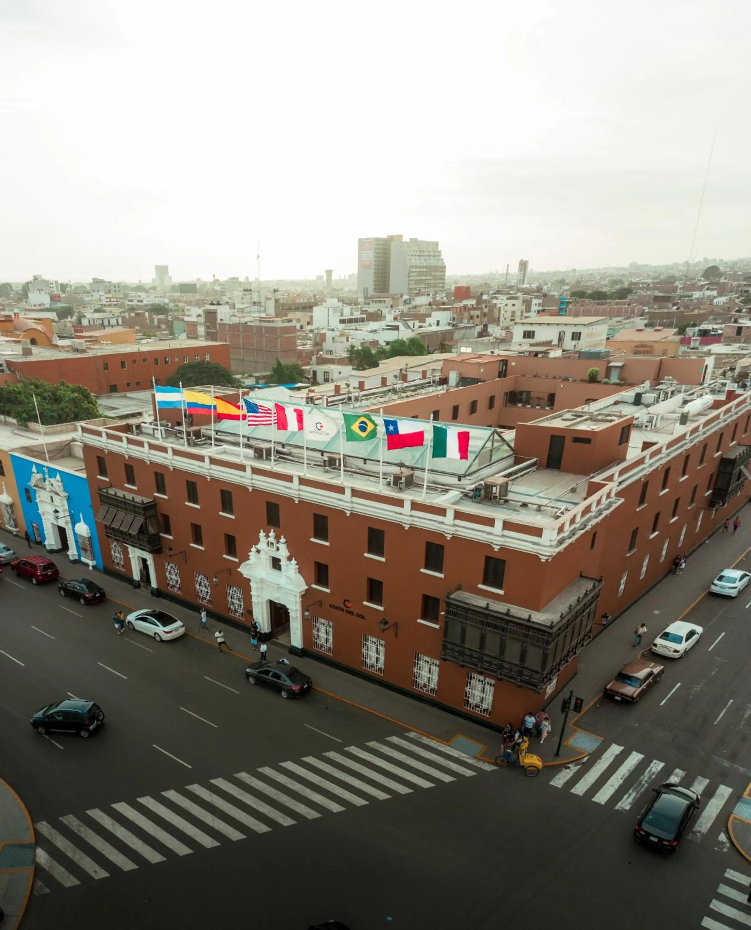 Property building in Costa del Sol Trujillo Centro