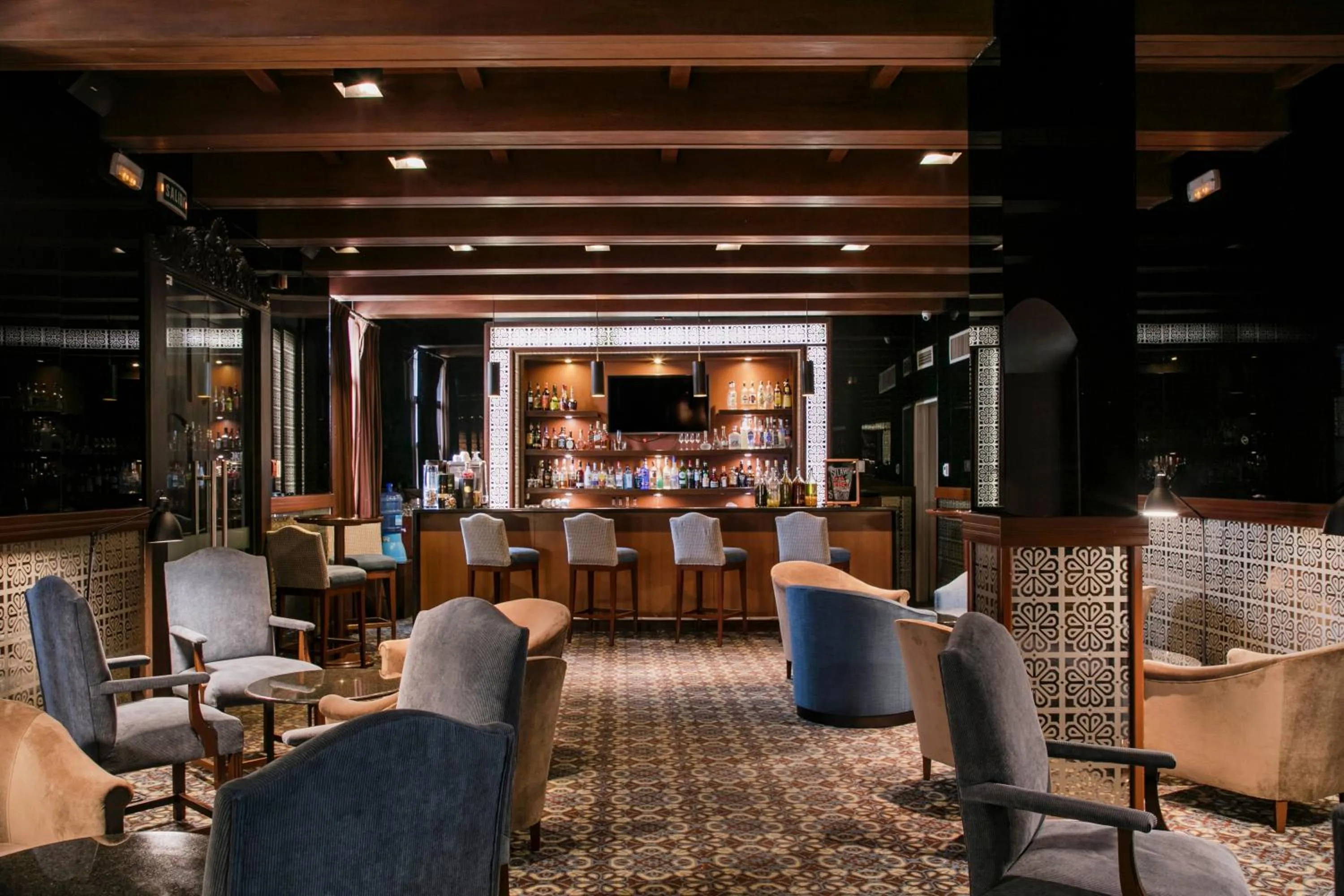 Restaurant/places to eat in Costa del Sol Trujillo Centro