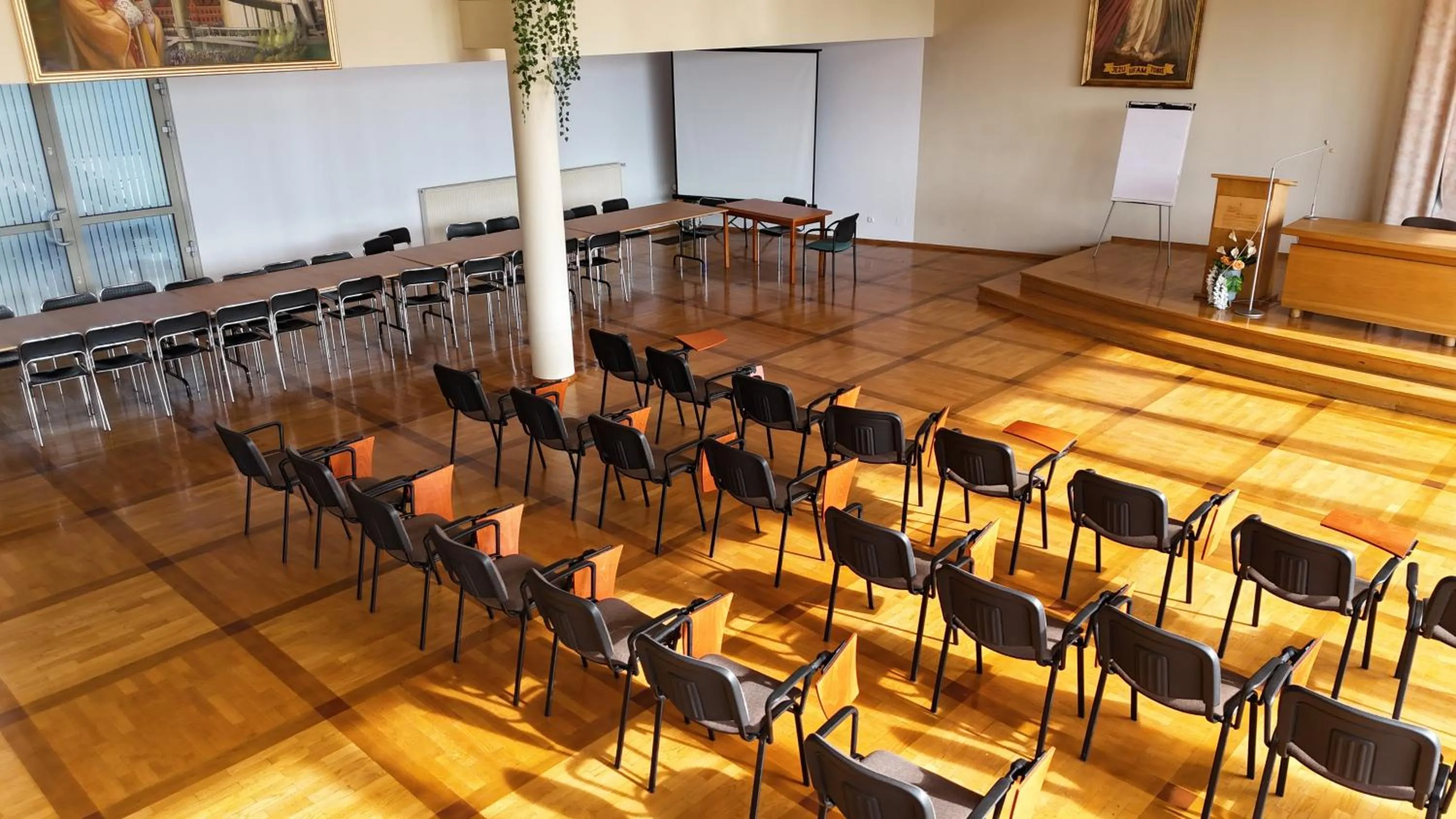 Meeting/conference room in Dom Duszpasterski Sanktuarium Bożego Miłosierdzia