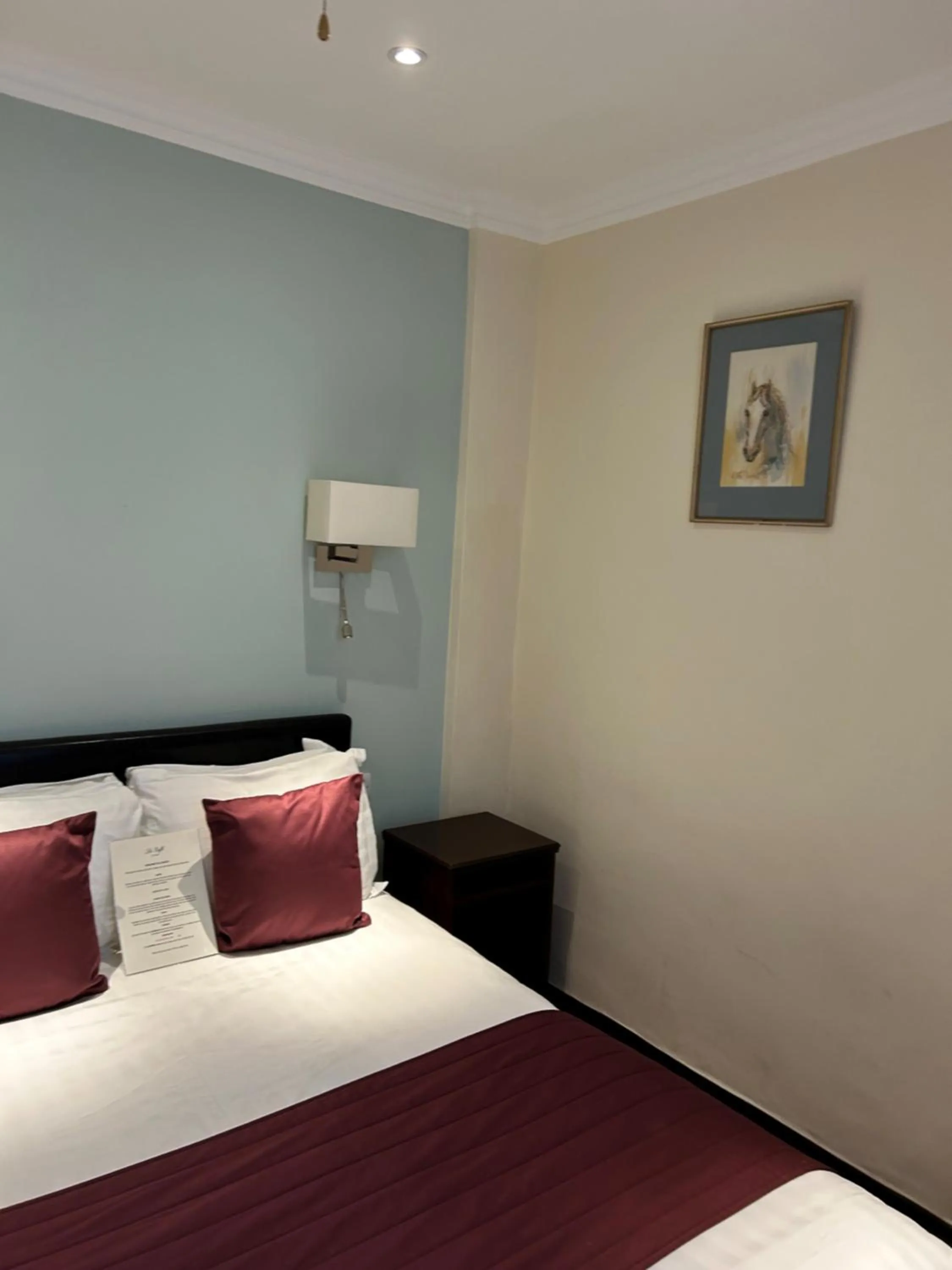 Bedroom, Bed in La Gaffe - Bed and Breakfast