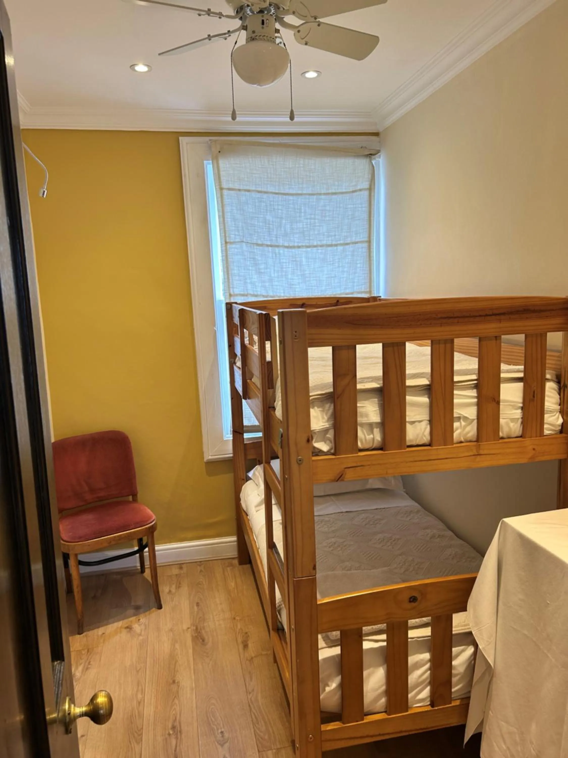 bunk bed, Bed in La Gaffe - Bed and Breakfast