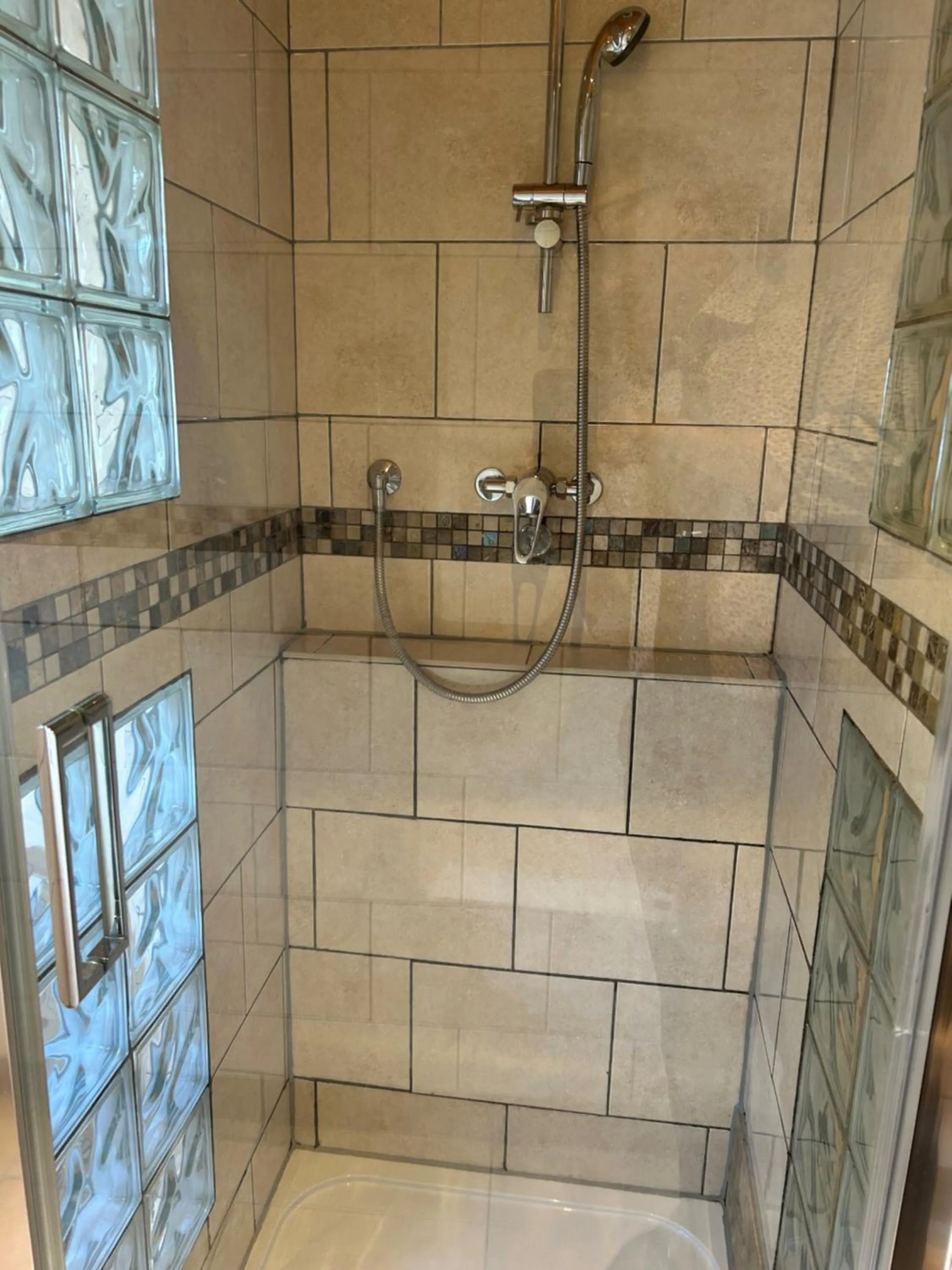 Shower in La Gaffe - Bed and Breakfast