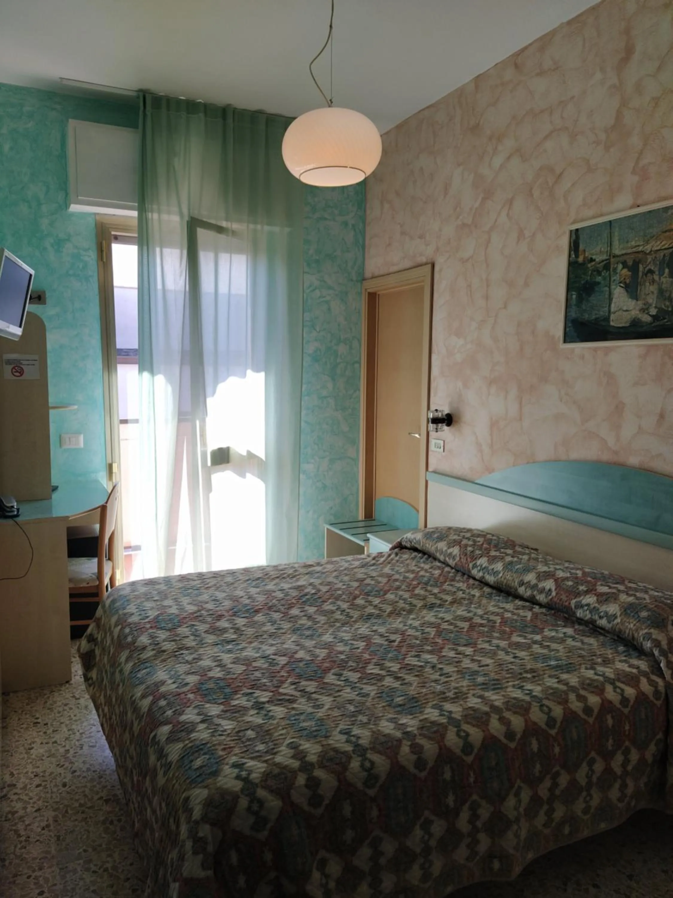 Bed in Hotel Prestigio