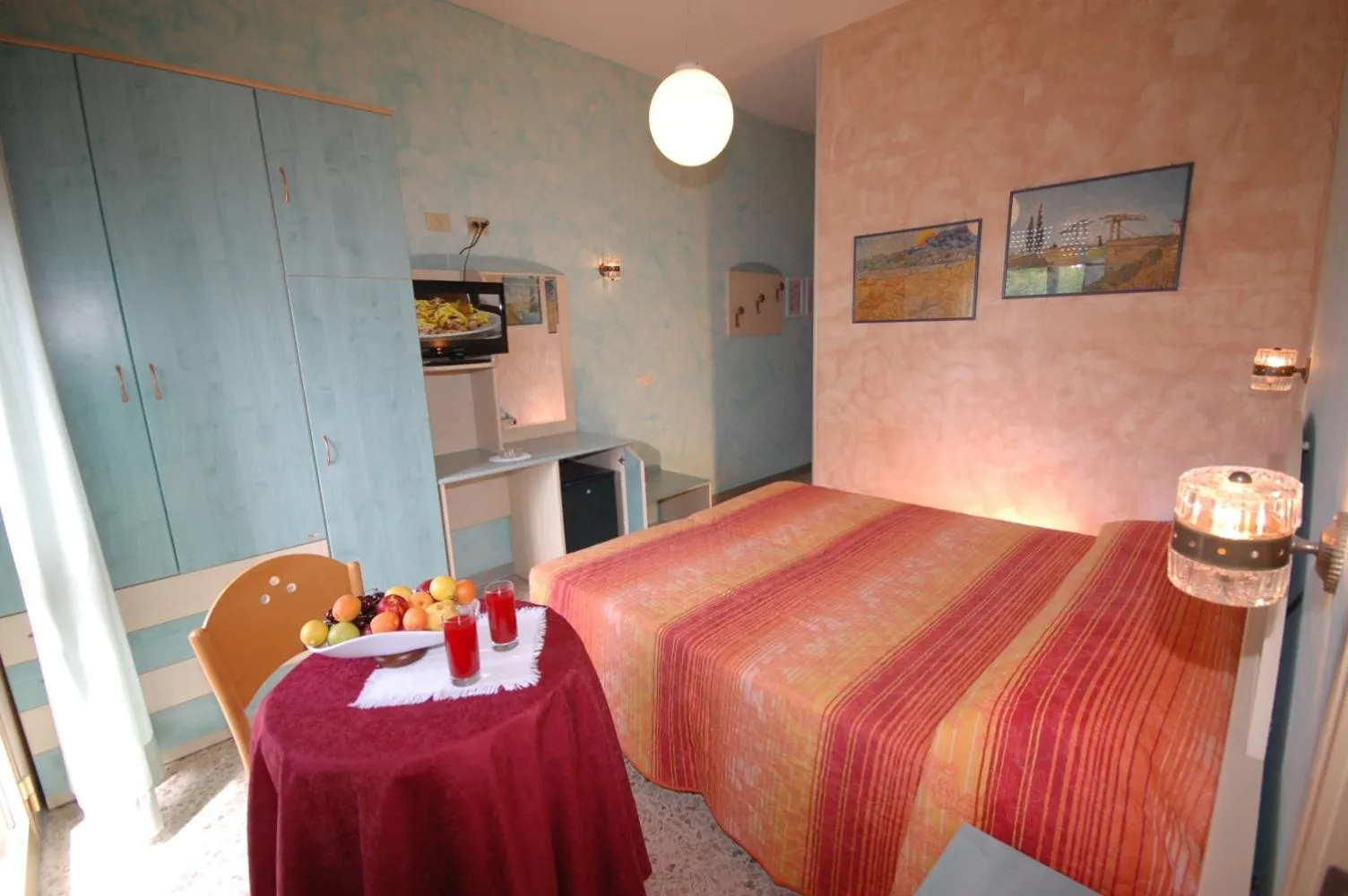 Bed in Hotel Prestigio