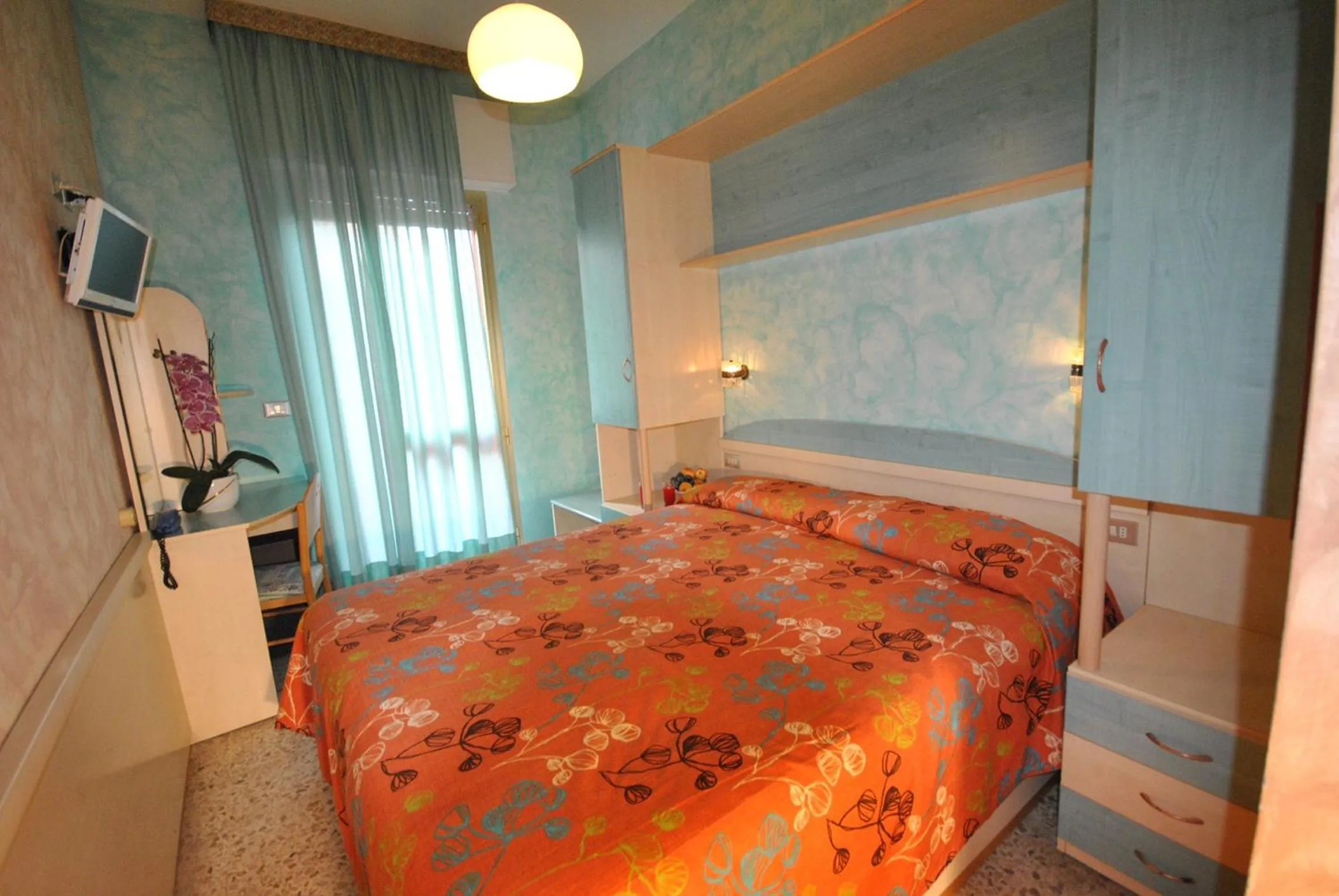 Bed in Hotel Prestigio