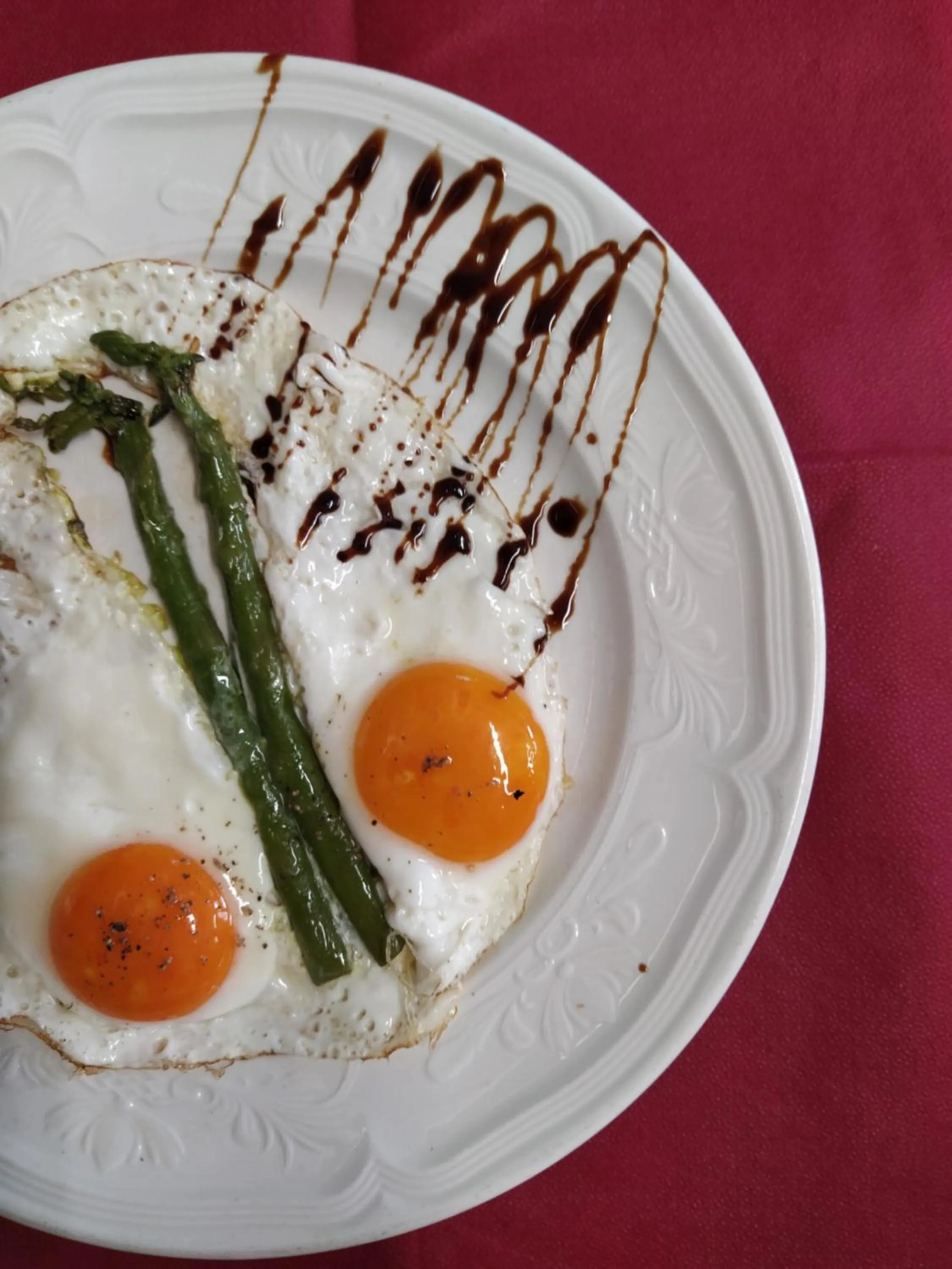 Restaurant/places to eat in Hotel Prestigio