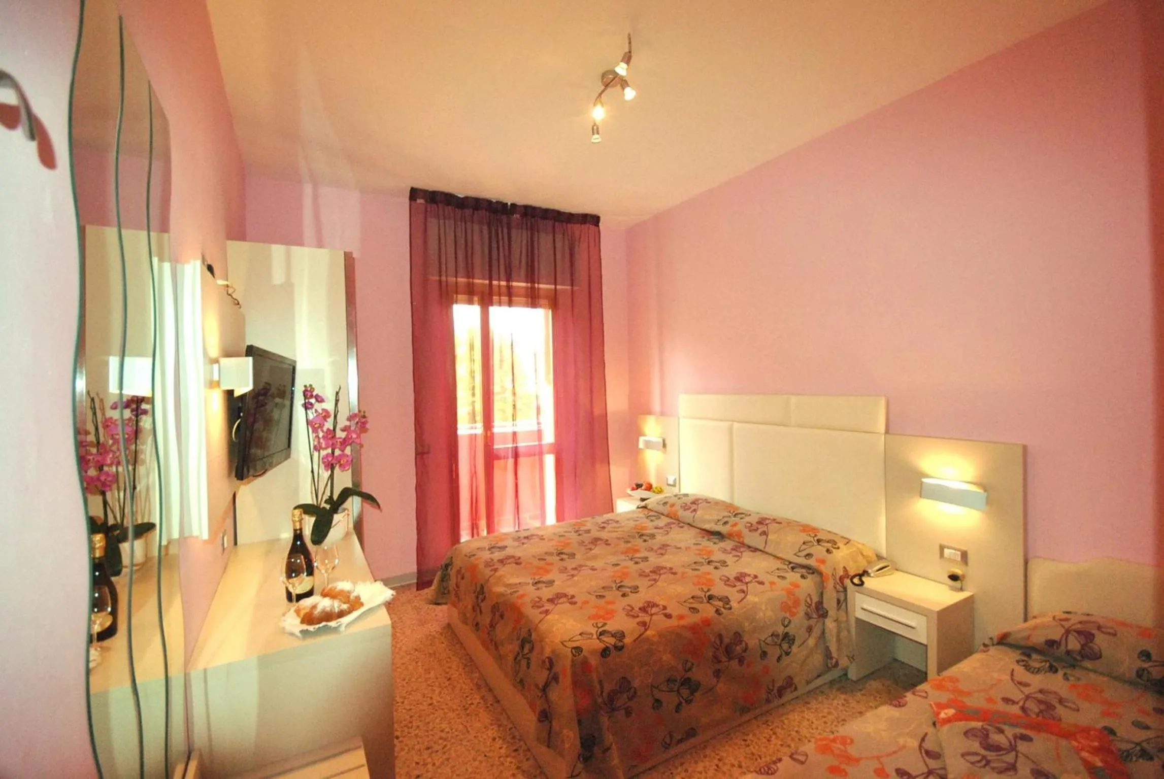 Bed in Hotel Prestigio