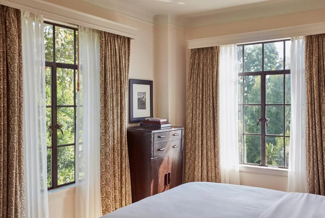 Bedroom, Bed in Chateau Marmont