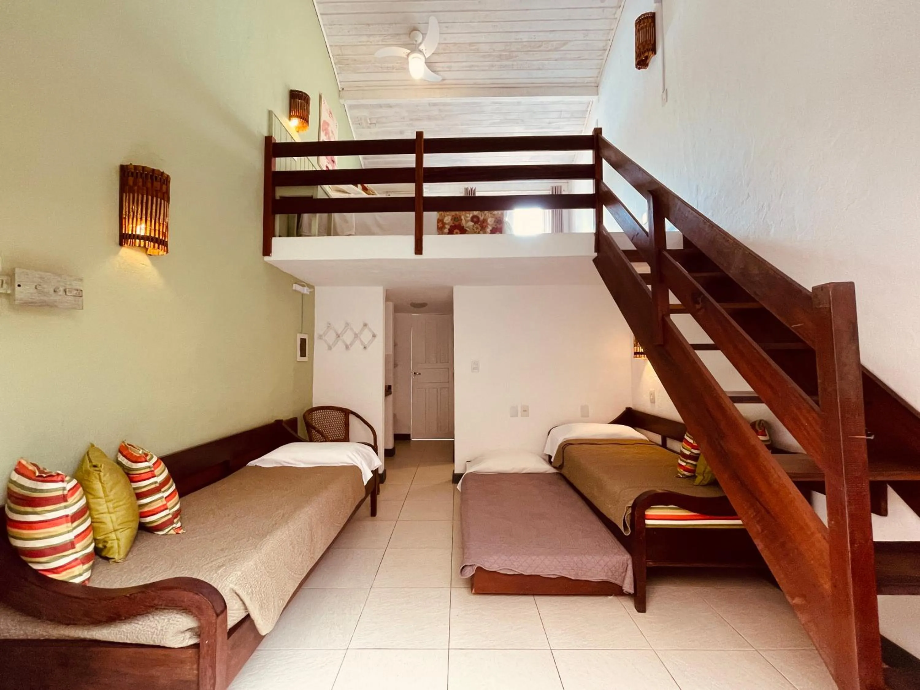 Photo of the whole room, Bed in Pousada Tatuapara