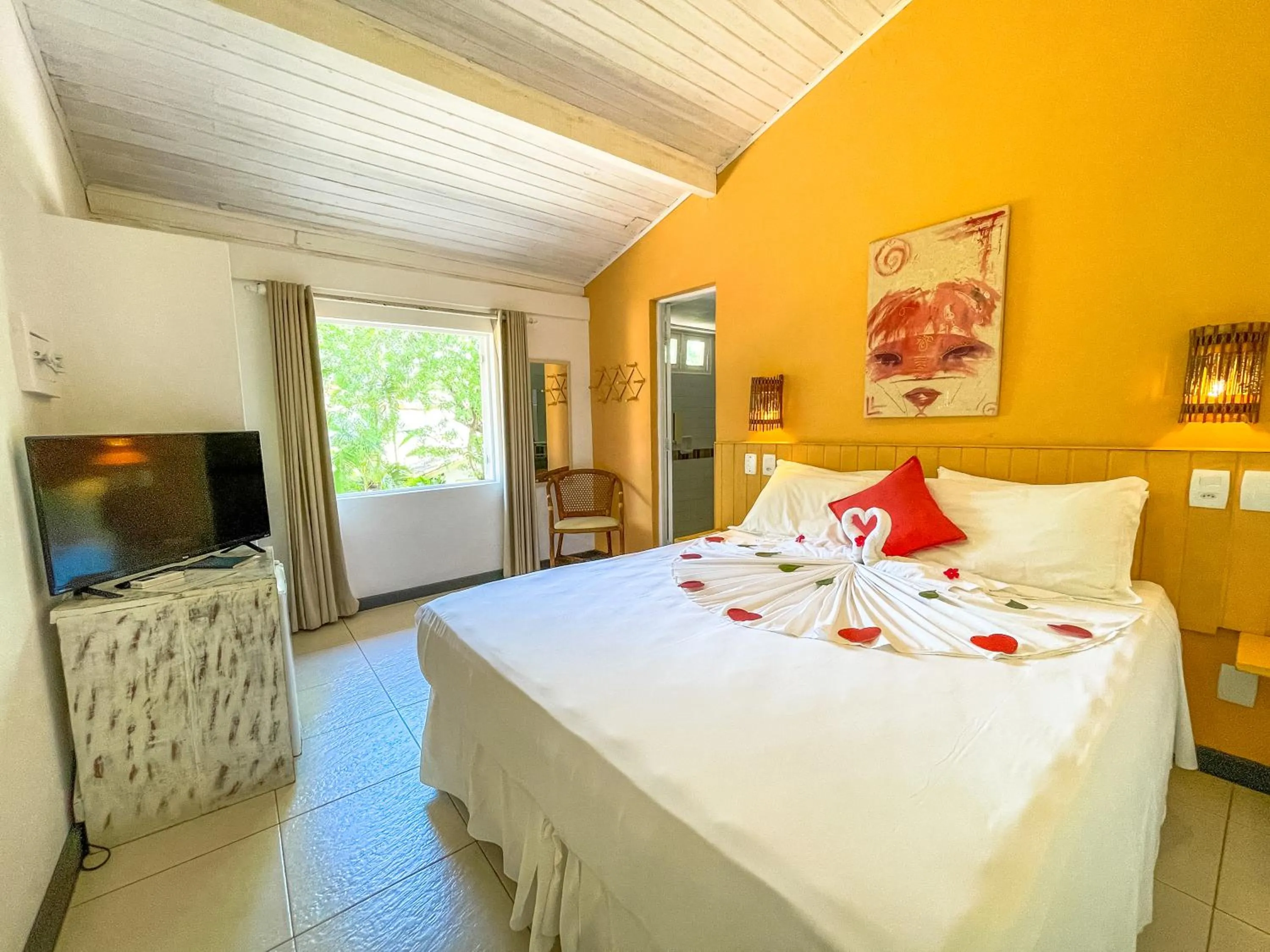 Photo of the whole room, Bed in Pousada Tatuapara