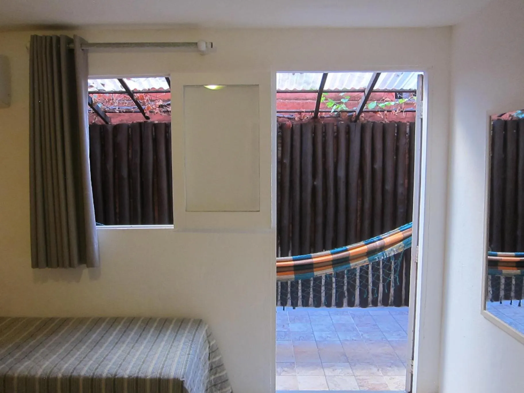 Balcony/Terrace, Bed in Pousada Tatuapara