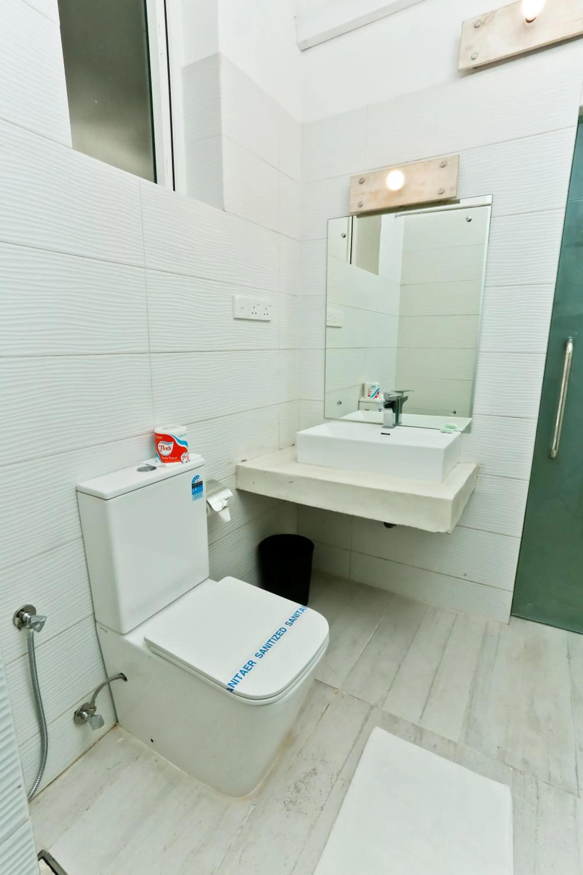 Bathroom in Golden Star Beach Hotel