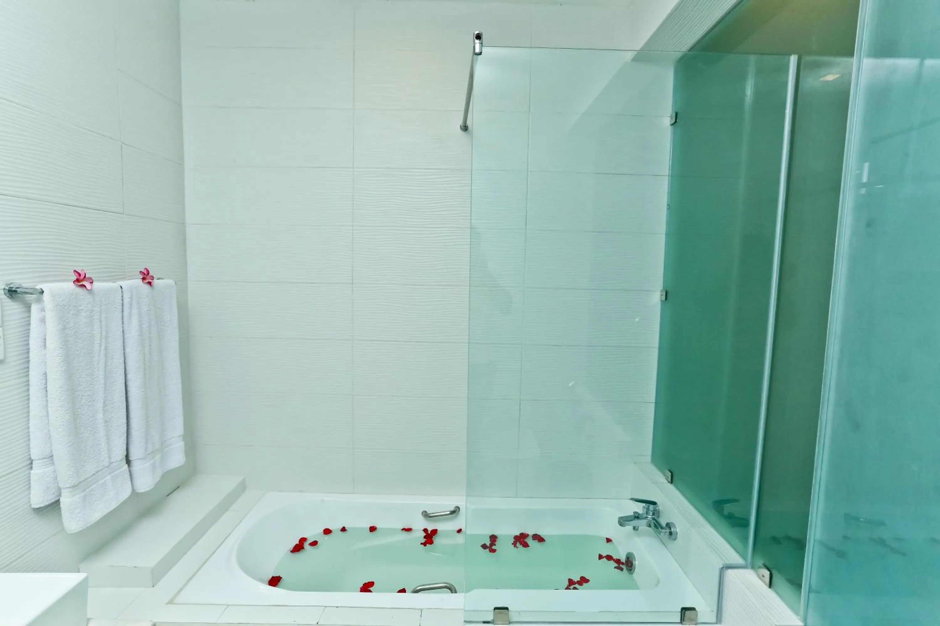 Bathroom in Golden Star Beach Hotel