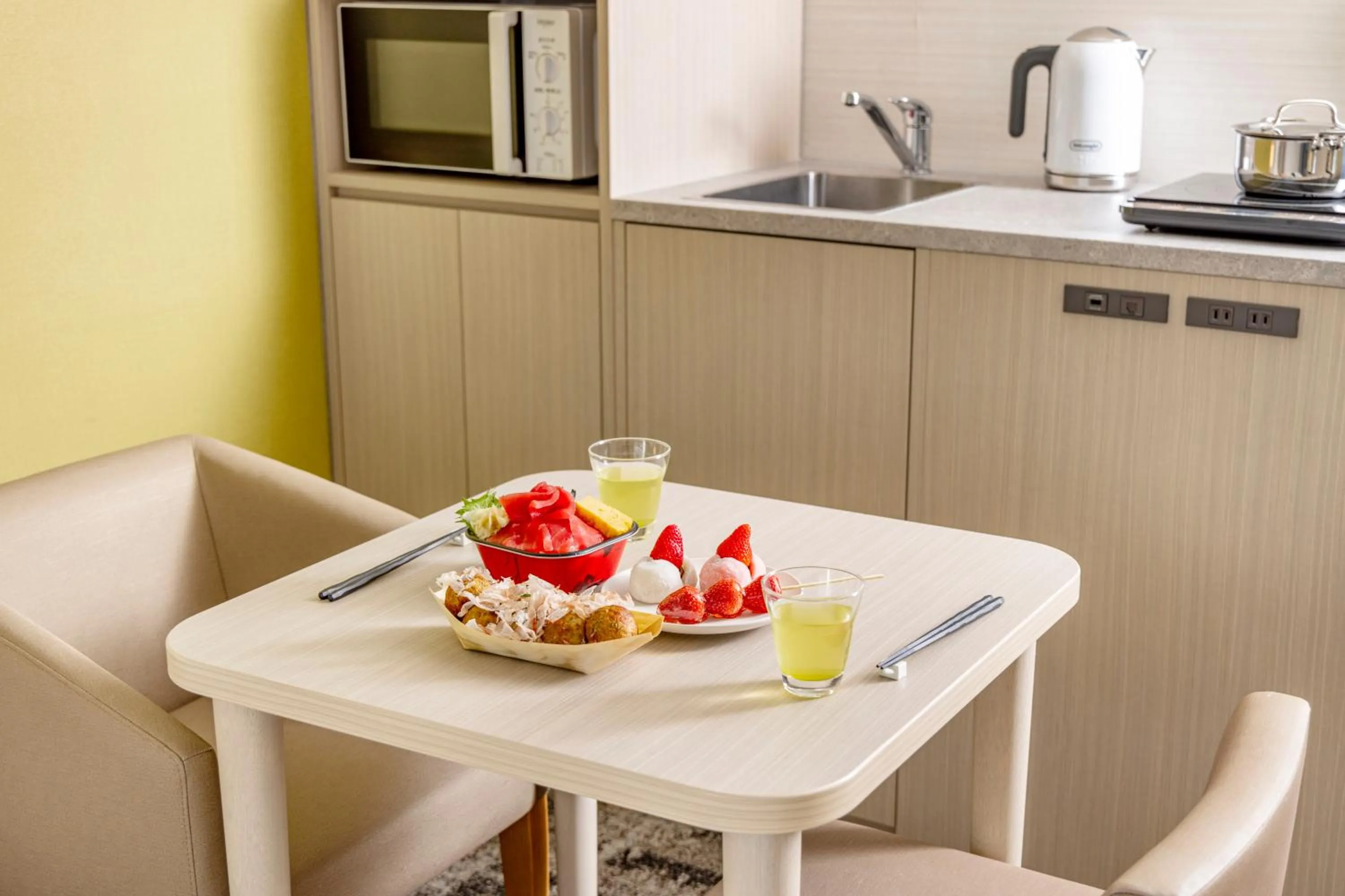 Kitchen or kitchenette in Tokyu Stay Tsukiji - Tokyo Ginza Area