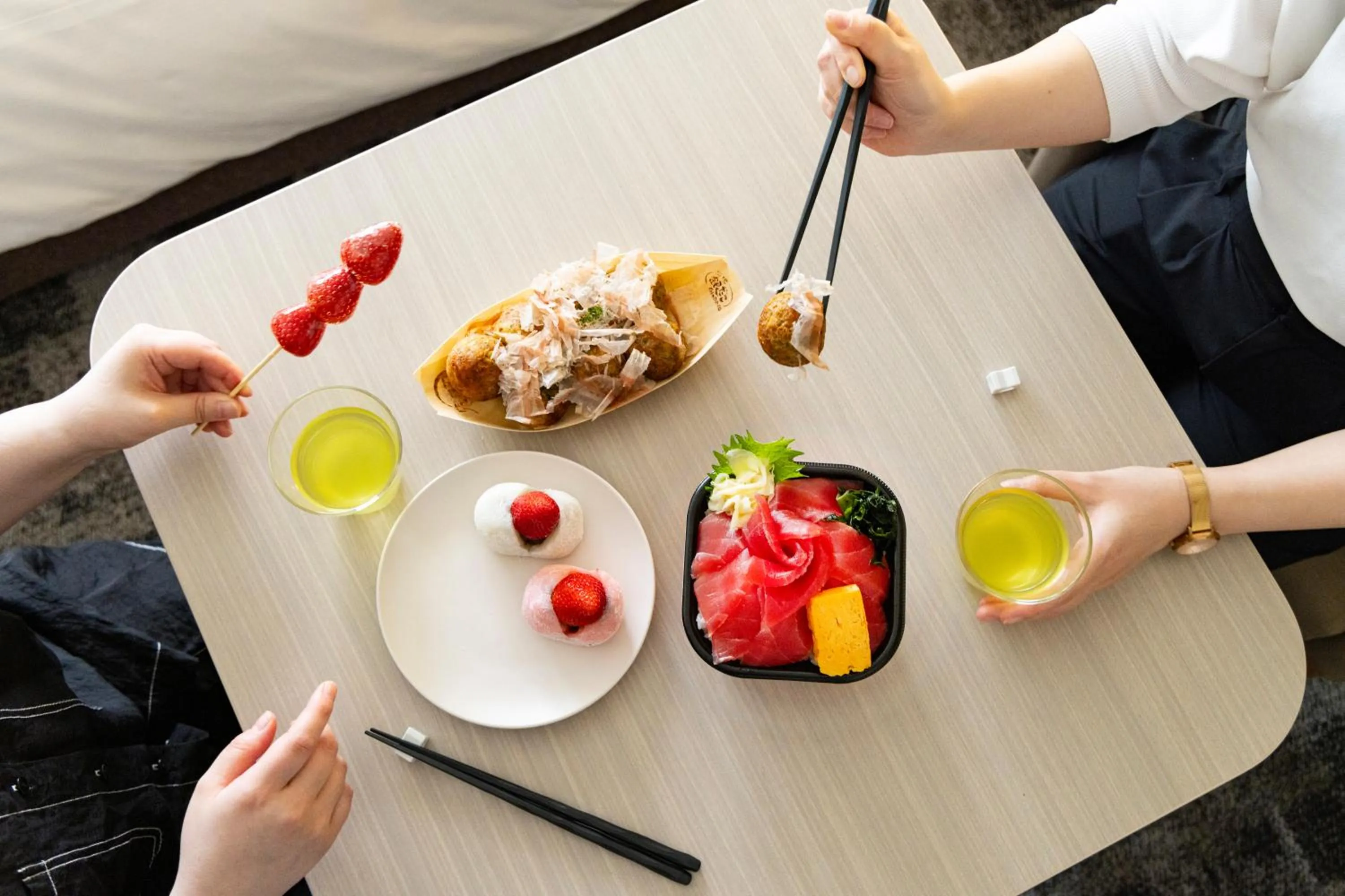 Kitchen or kitchenette in Tokyu Stay Tsukiji - Tokyo Ginza Area