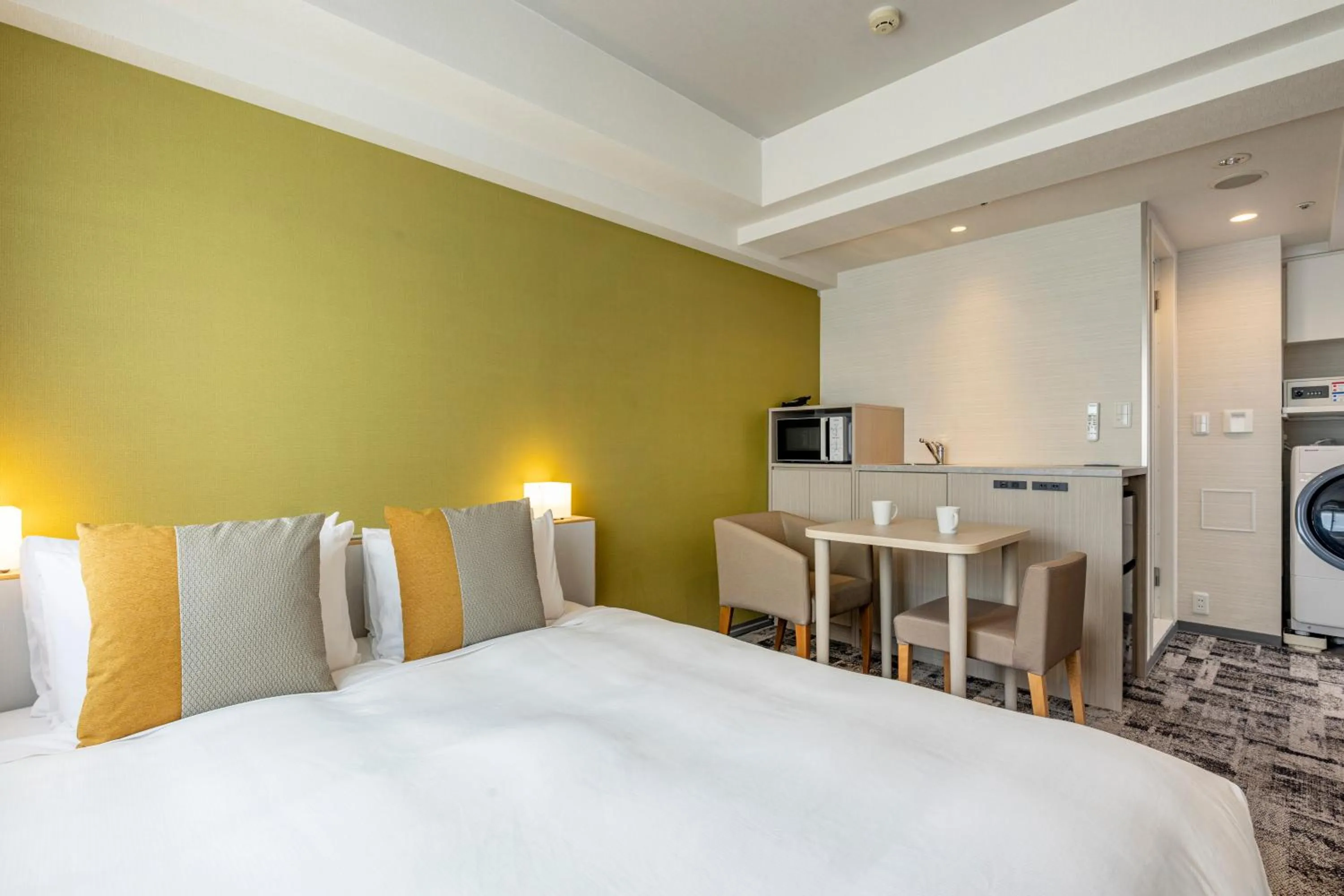 Photo of the whole room, Bed in Tokyu Stay Tsukiji - Tokyo Ginza Area