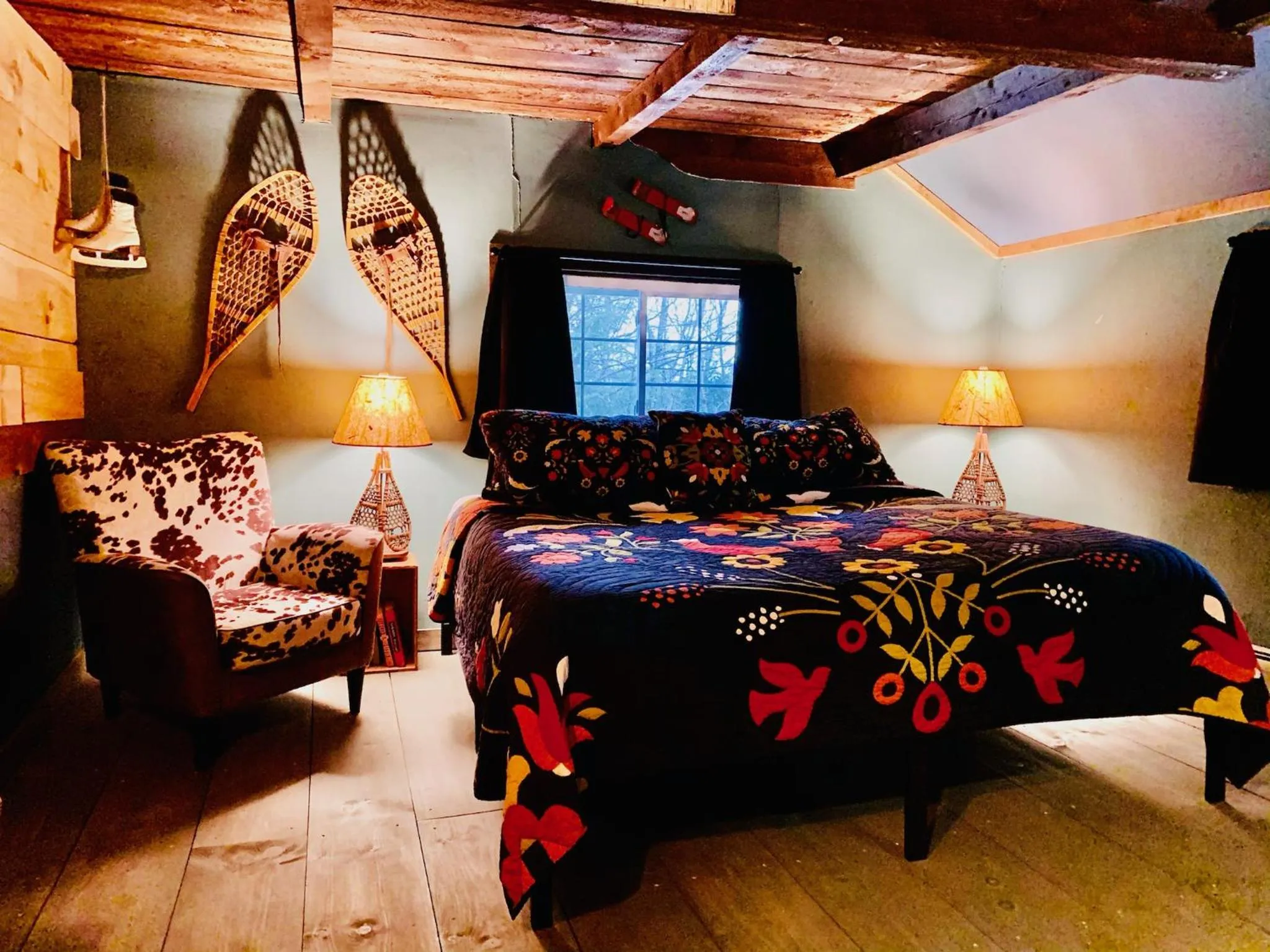 Bed in Grunberg Haus Inn & Cabins