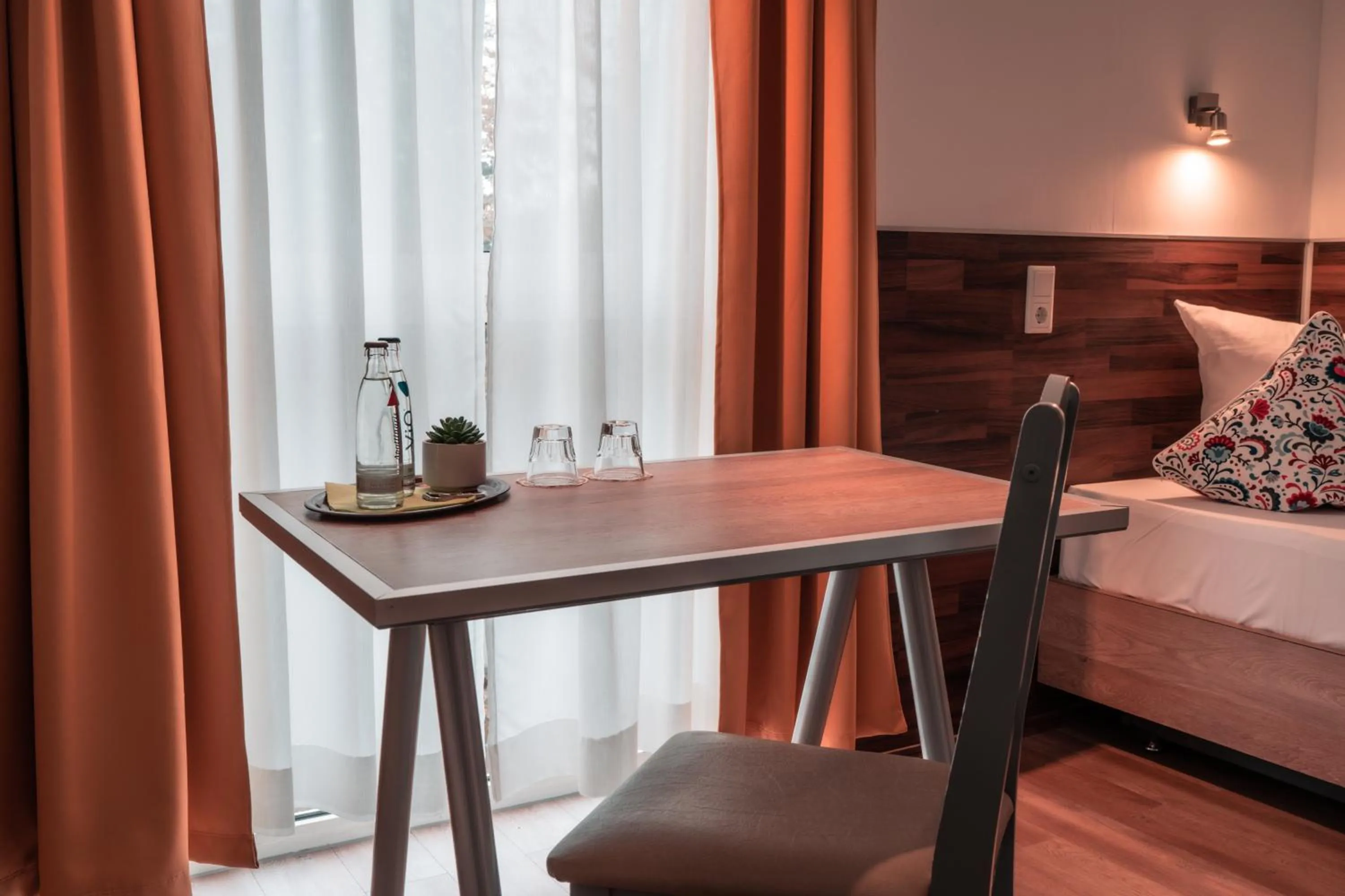 Photo of the whole room, Bed in SSC Sport+Seminarcenter Radevormwald