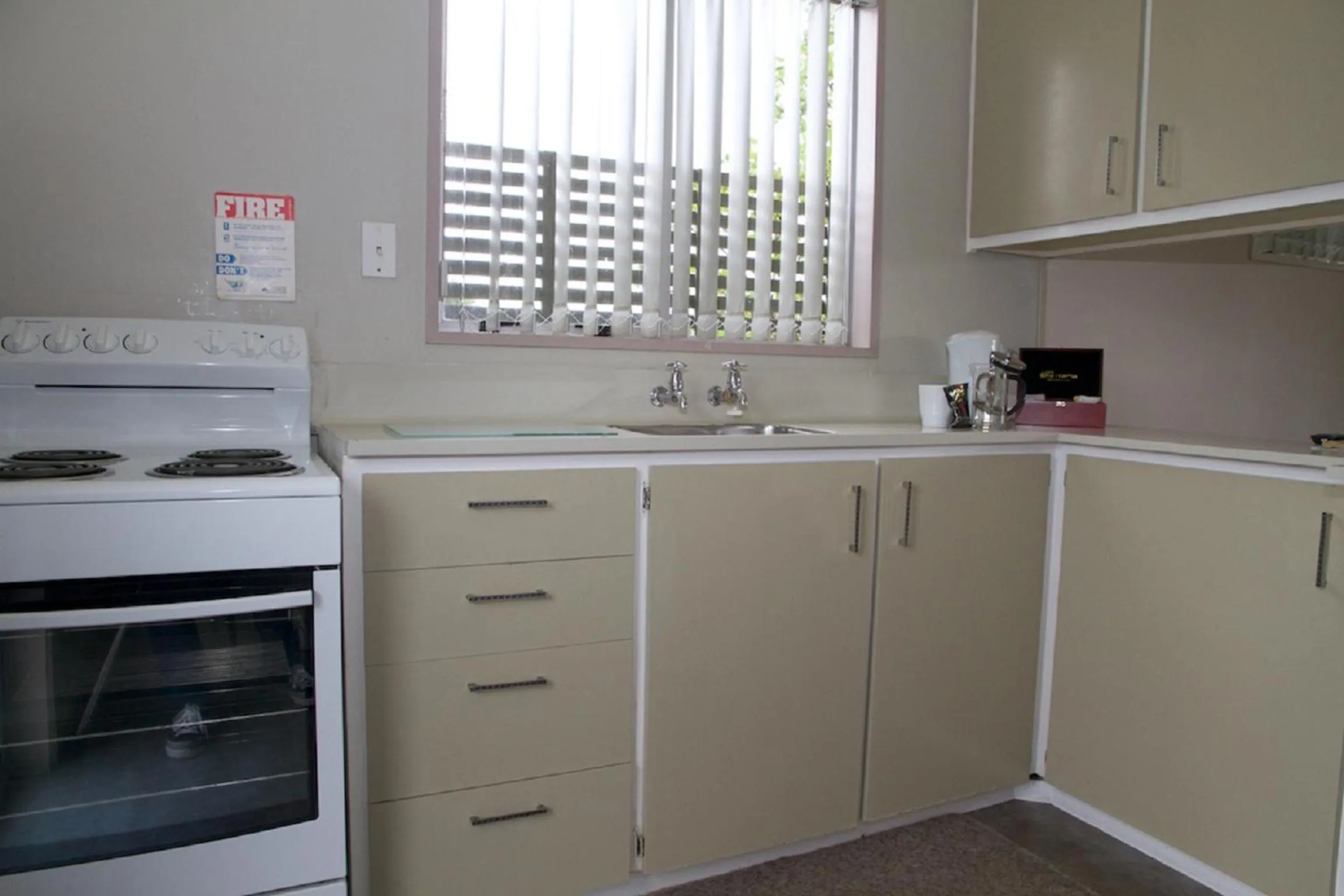 Day in 252 Beachside Motels & Holiday Park