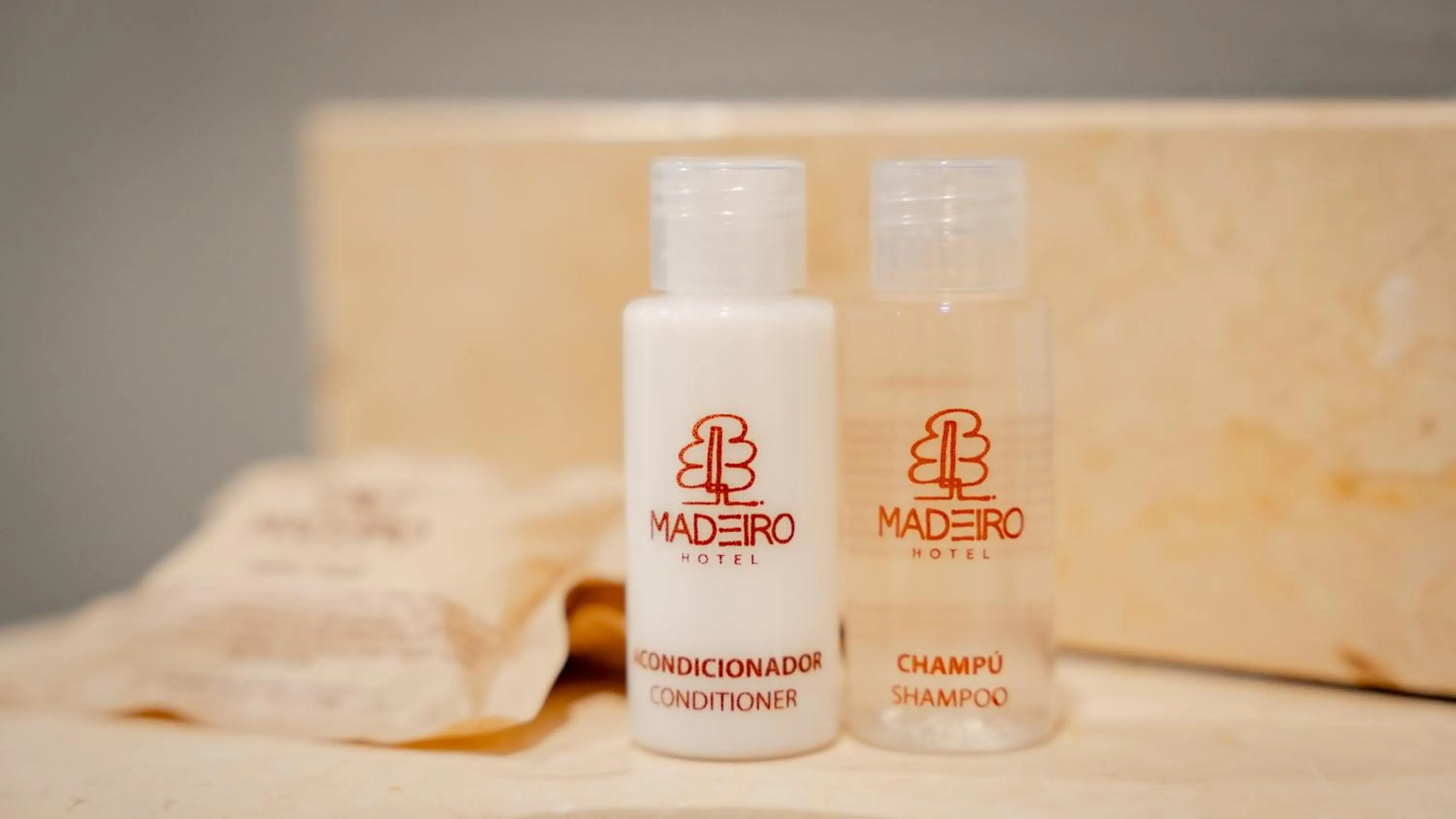 Bathroom in Hotel Madeiro