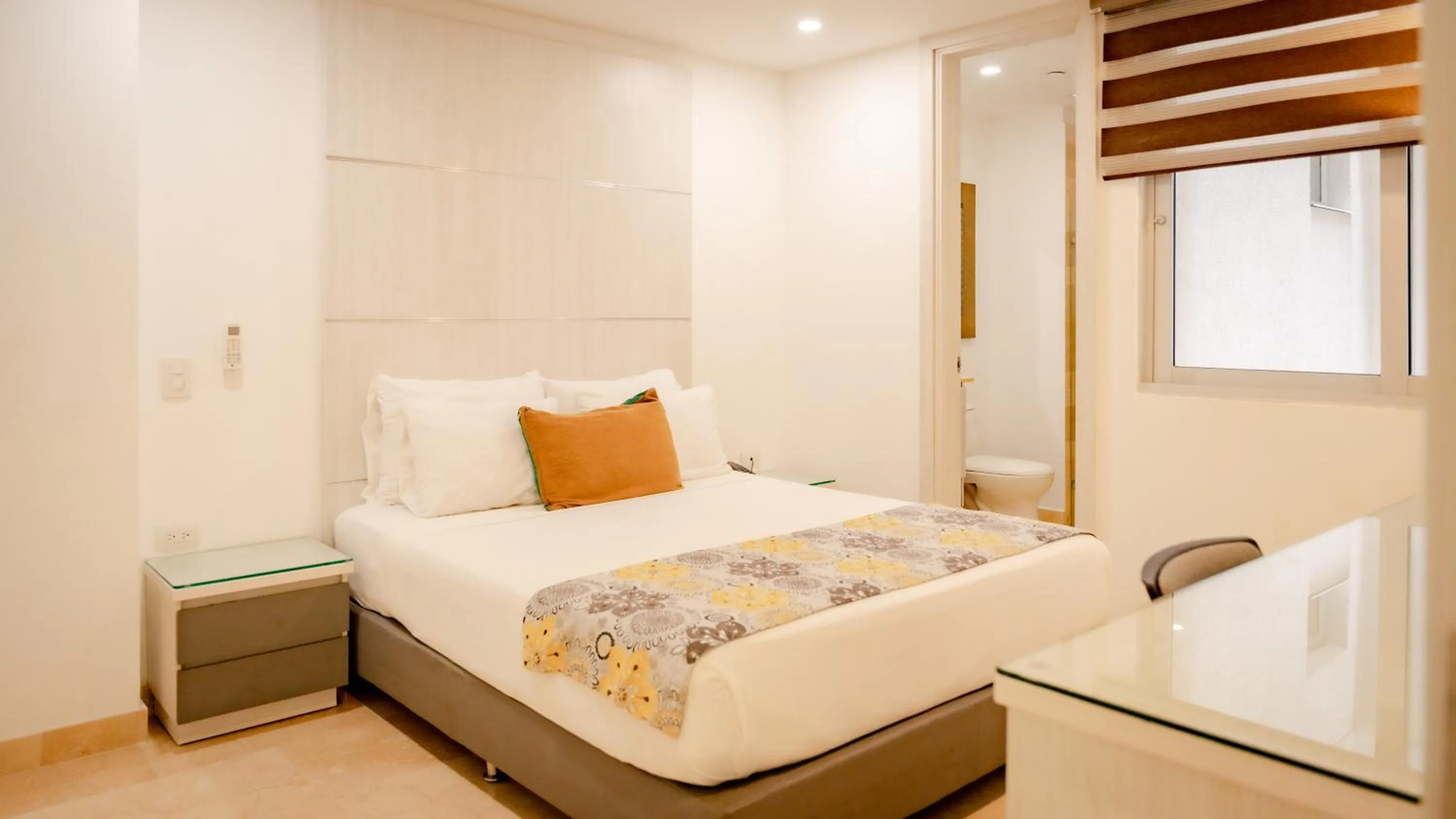 Photo of the whole room, Bed in Hotel Madeiro