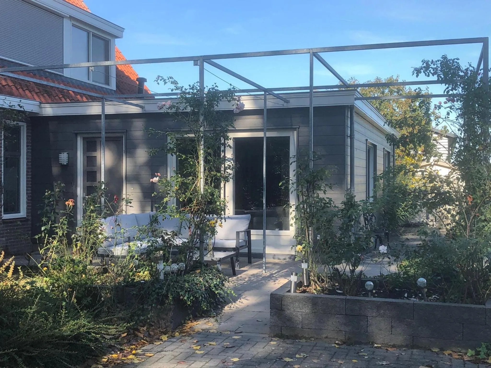 Property building in Raafjeshof - Appartementen