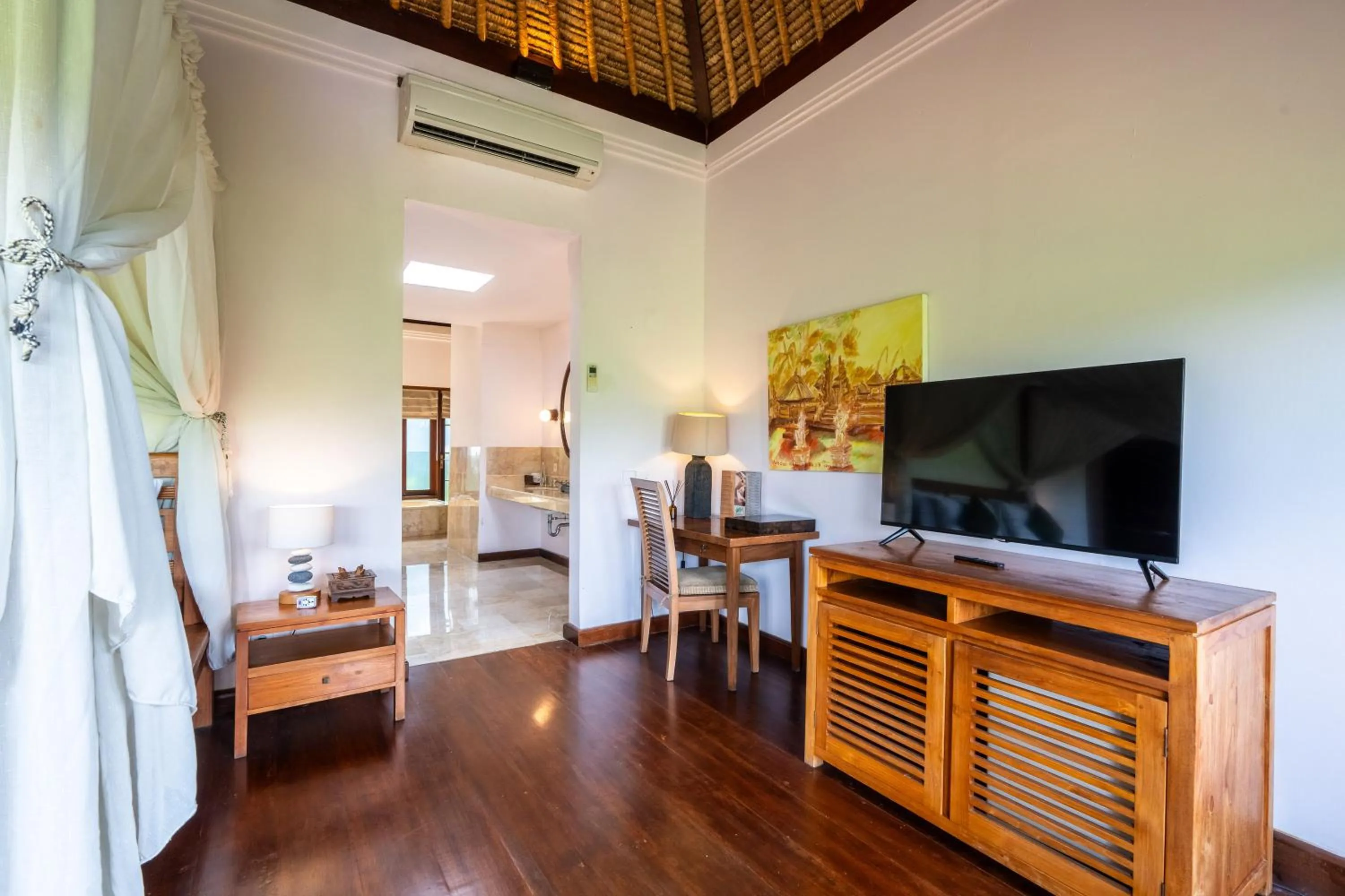 TV and multimedia in Natura Villa Ubud Bali