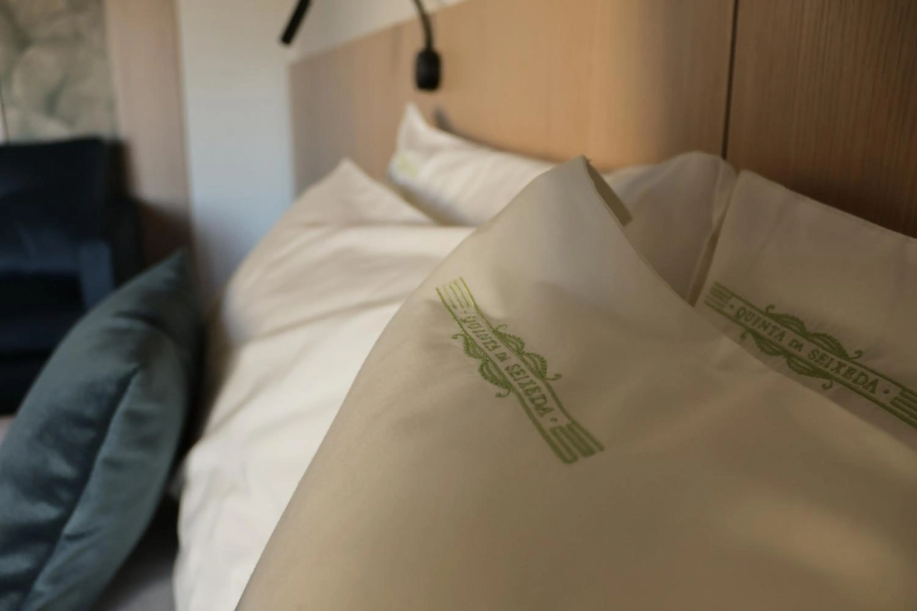 Decorative detail, Bed in Quinta da Seixeda