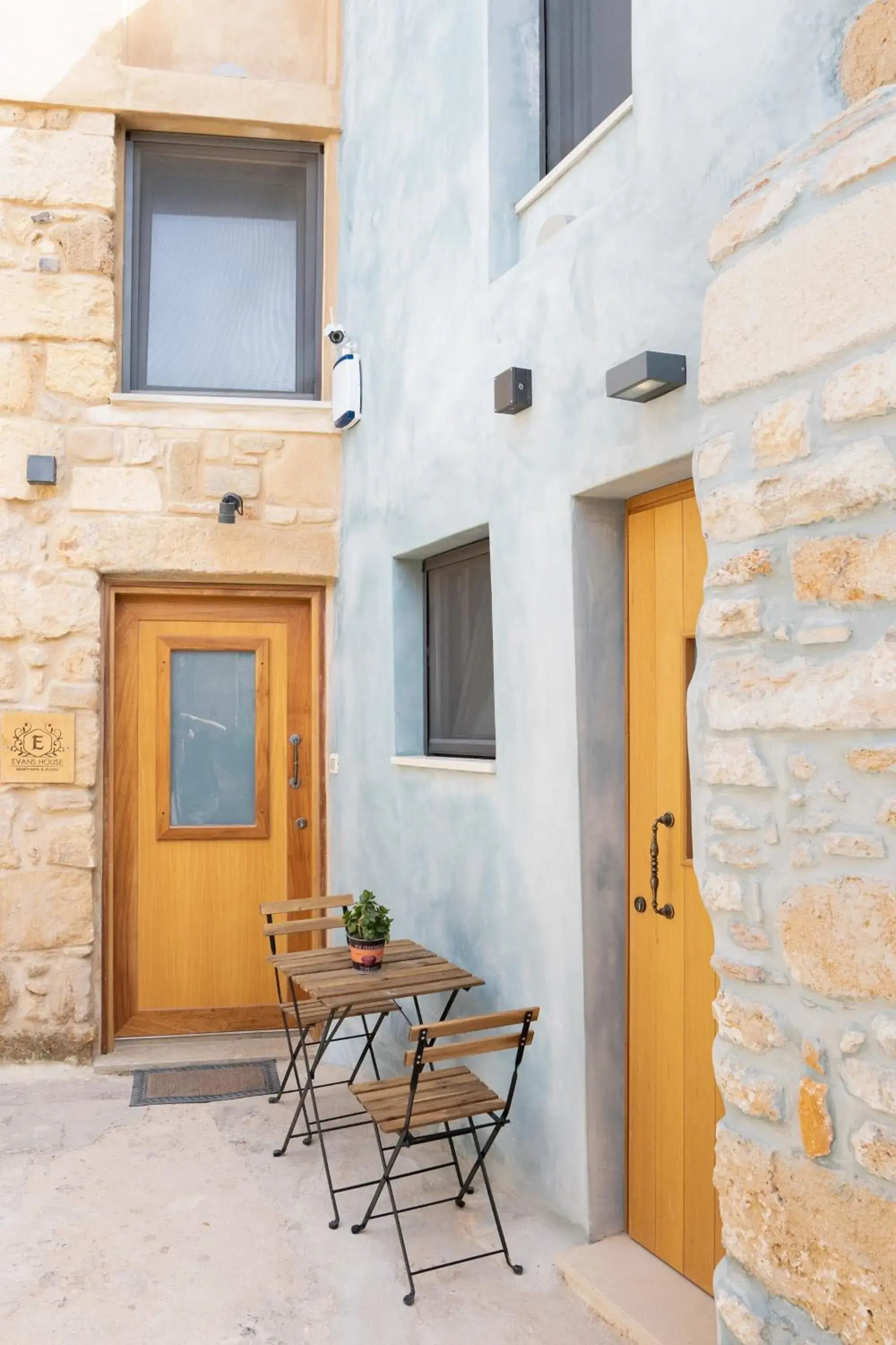 Evans House II Evans House II