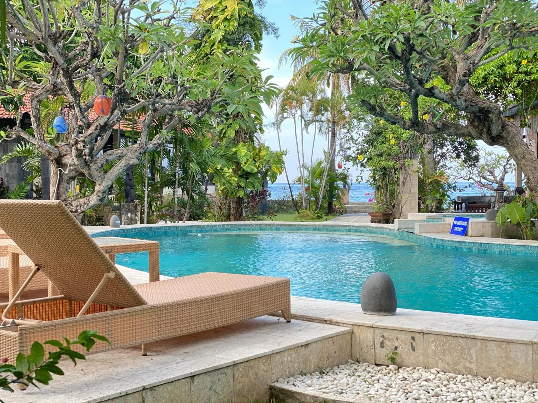 Swimming pool in Hidden Paradise Cottages
