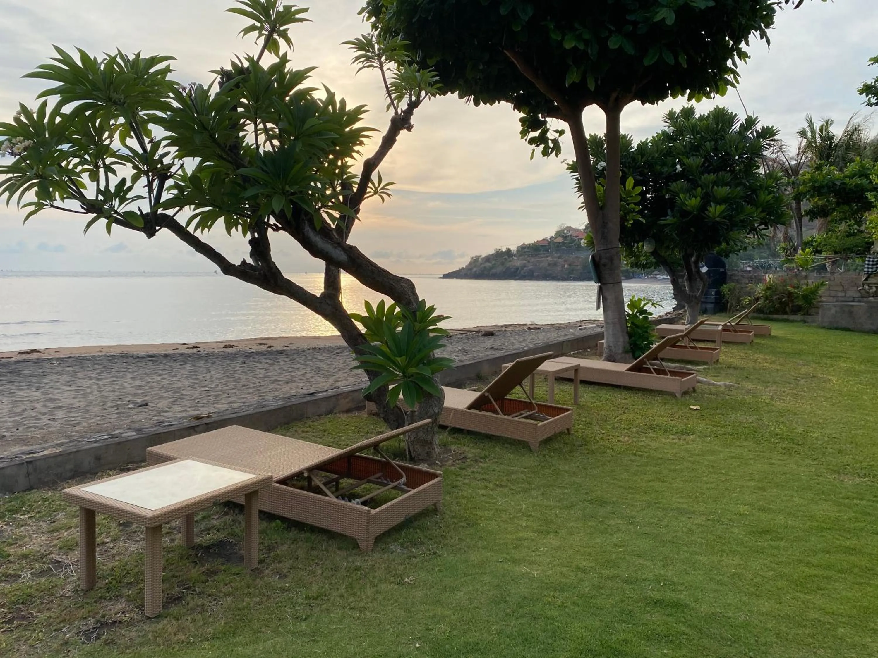 Beach in Hidden Paradise Cottages