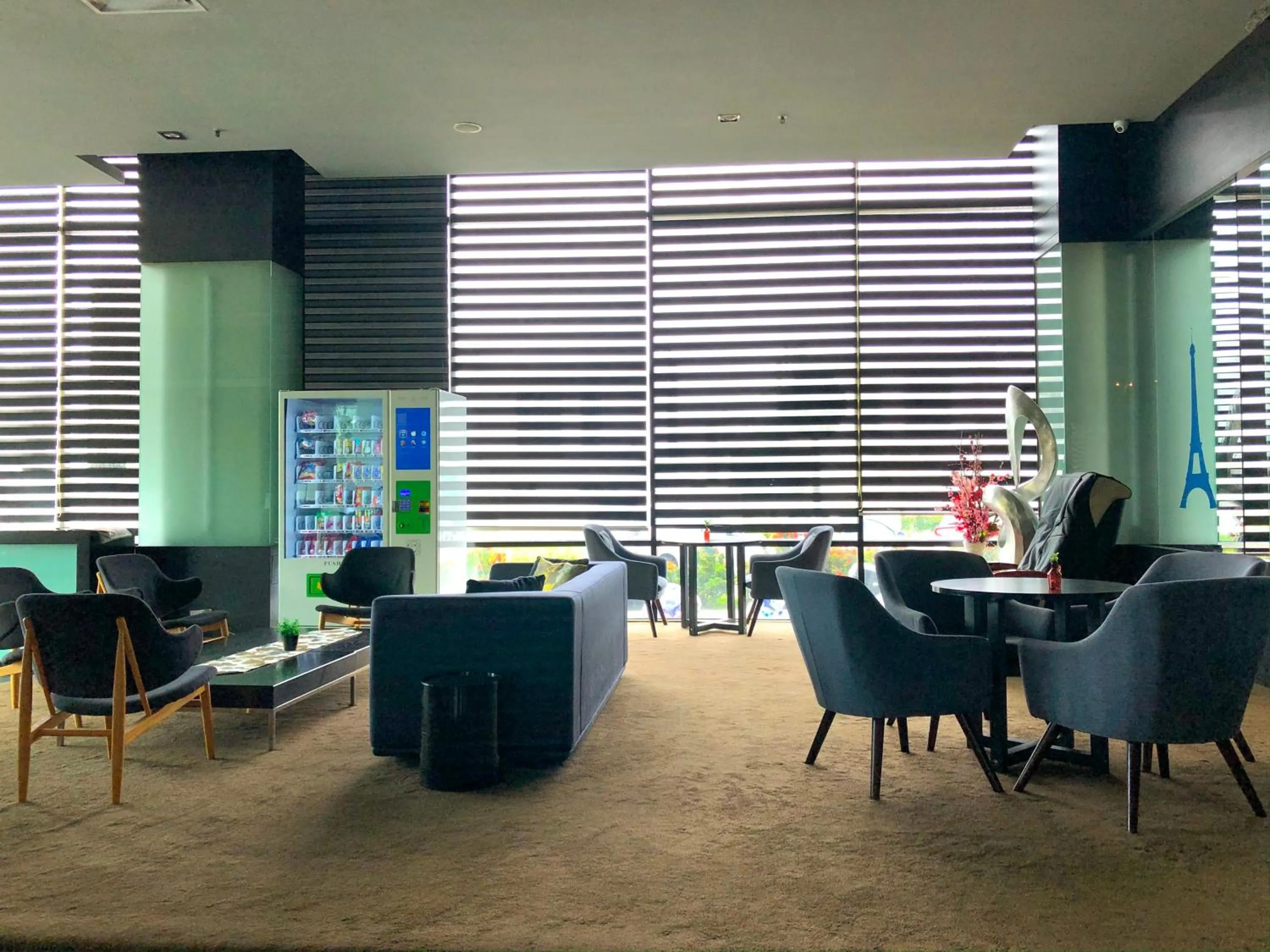 Lobby or reception in Pariss Hotel