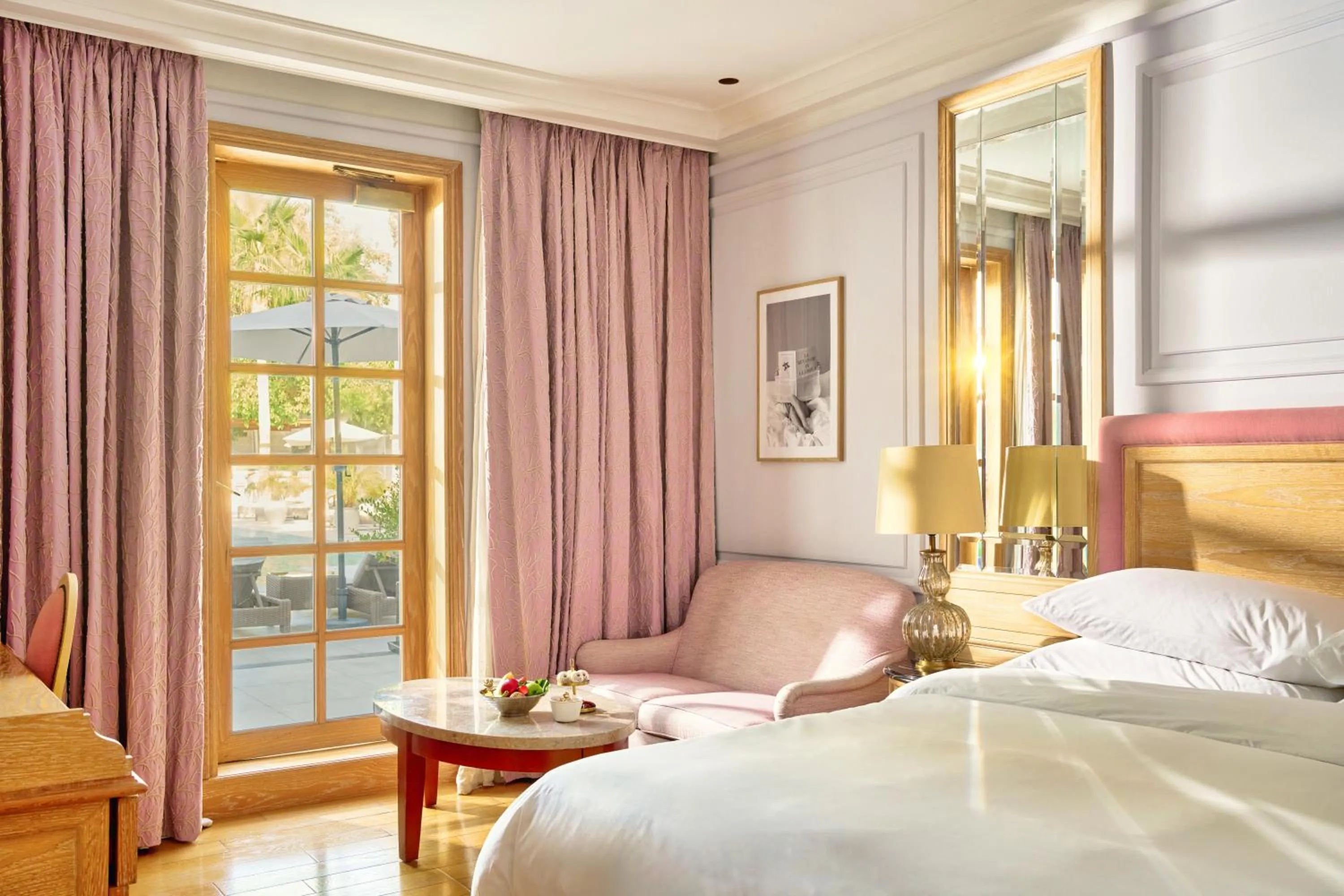 Bed in Palmyard Hotel