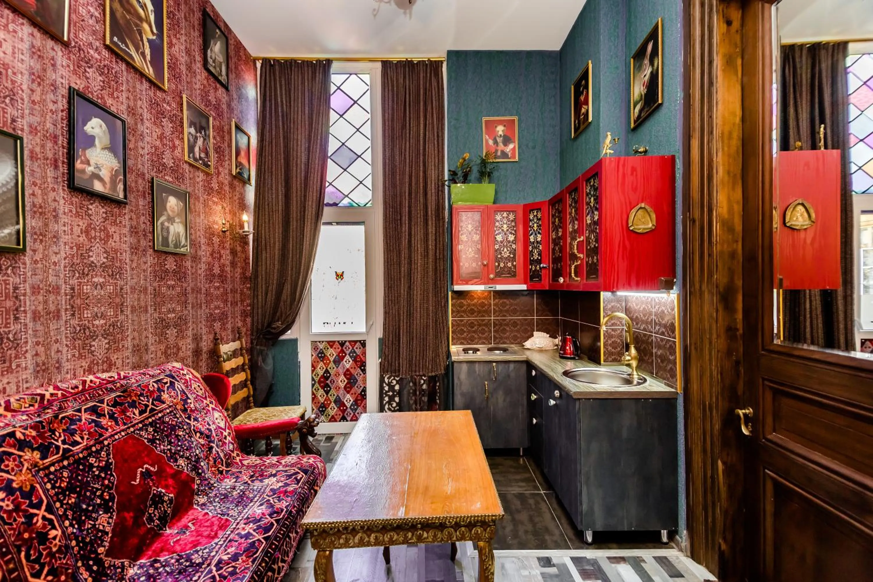 Kitchen or kitchenette in Tiflis Inn Boutique Hotel