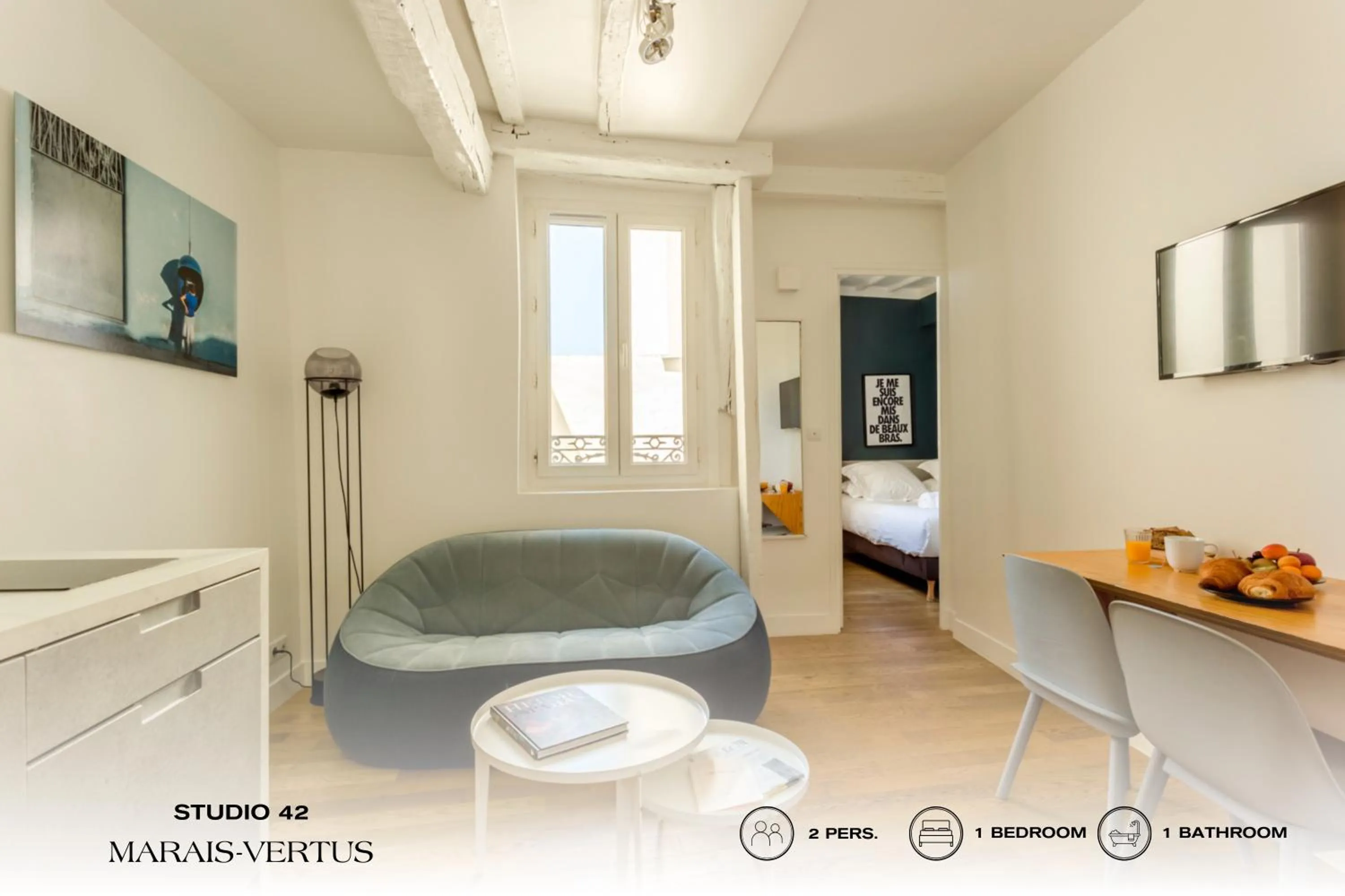 Living room, Bed in Beauquartier - Marais Vertus