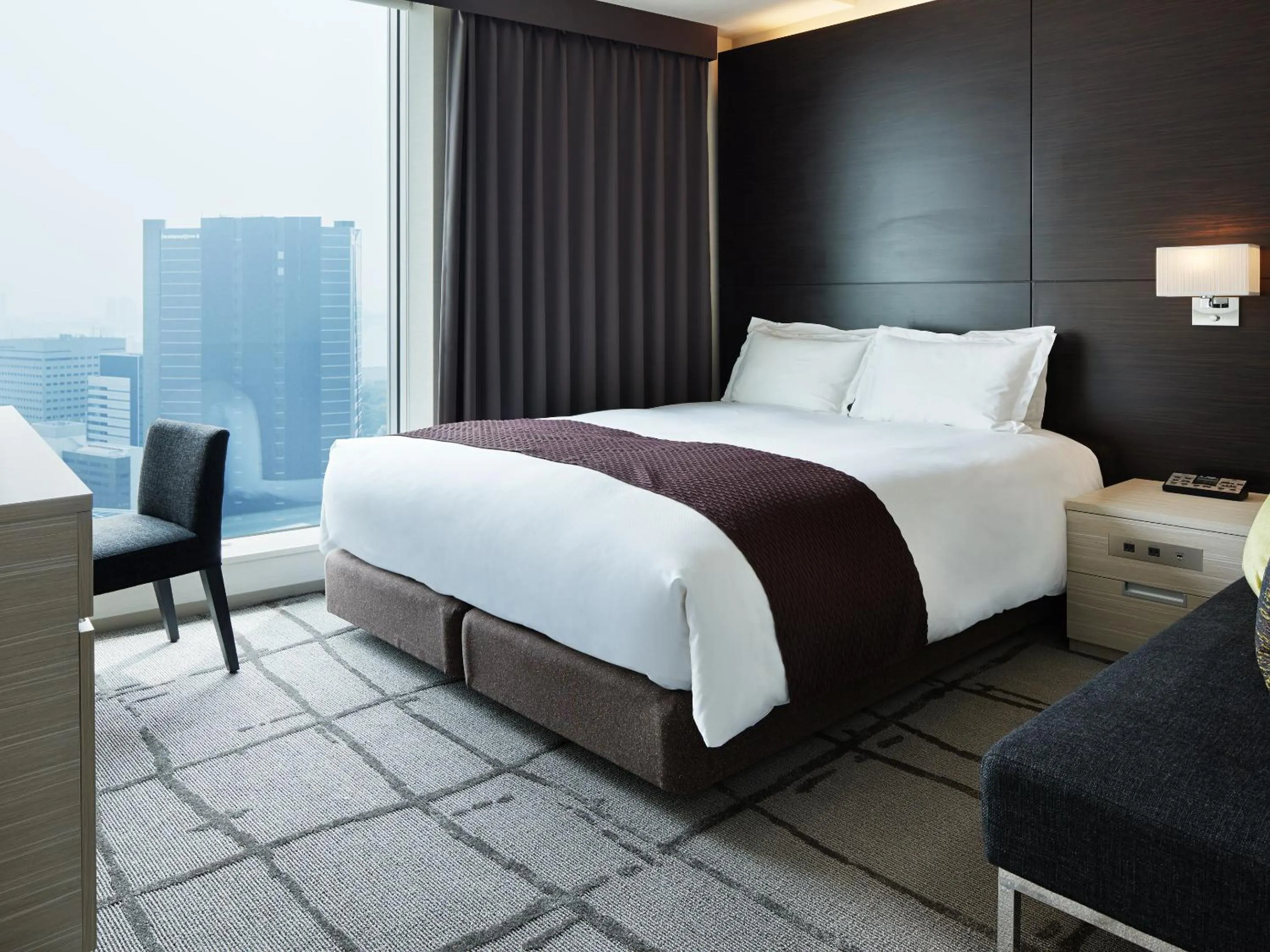 Photo of the whole room, Bed in Mitsui Garden Hotel Ginza Premier