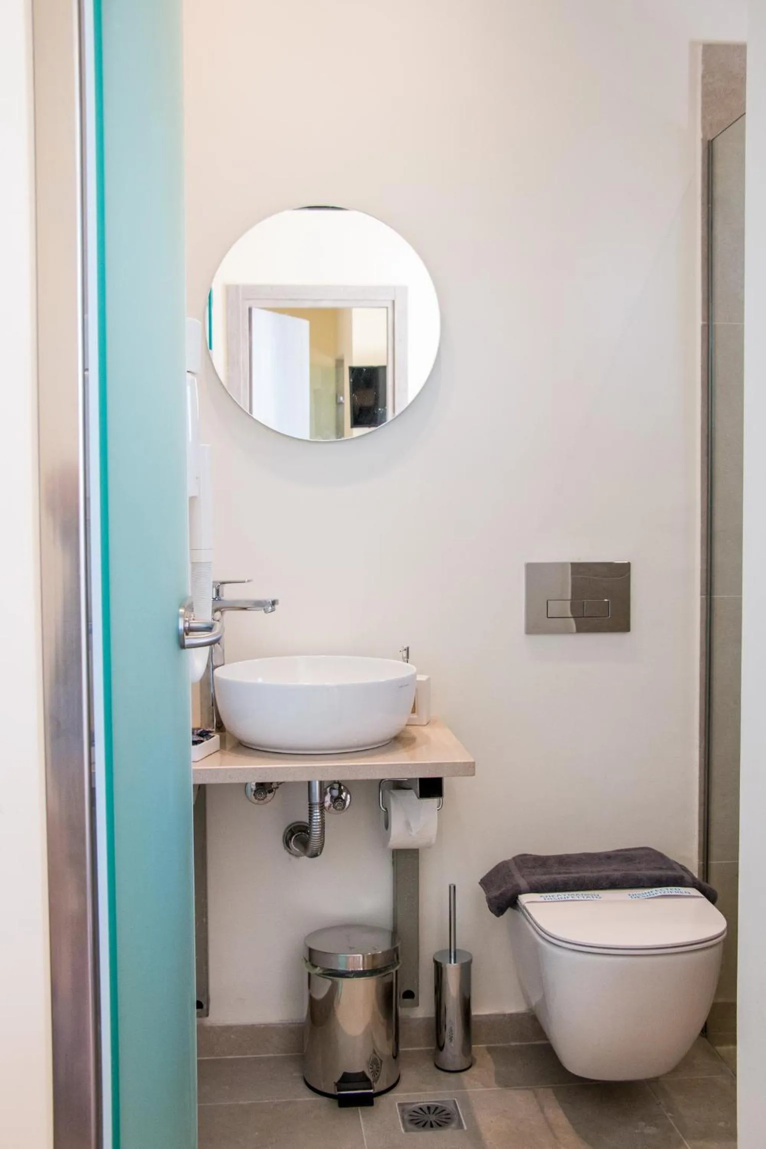 Toilet in Glyfada Beach Hotel