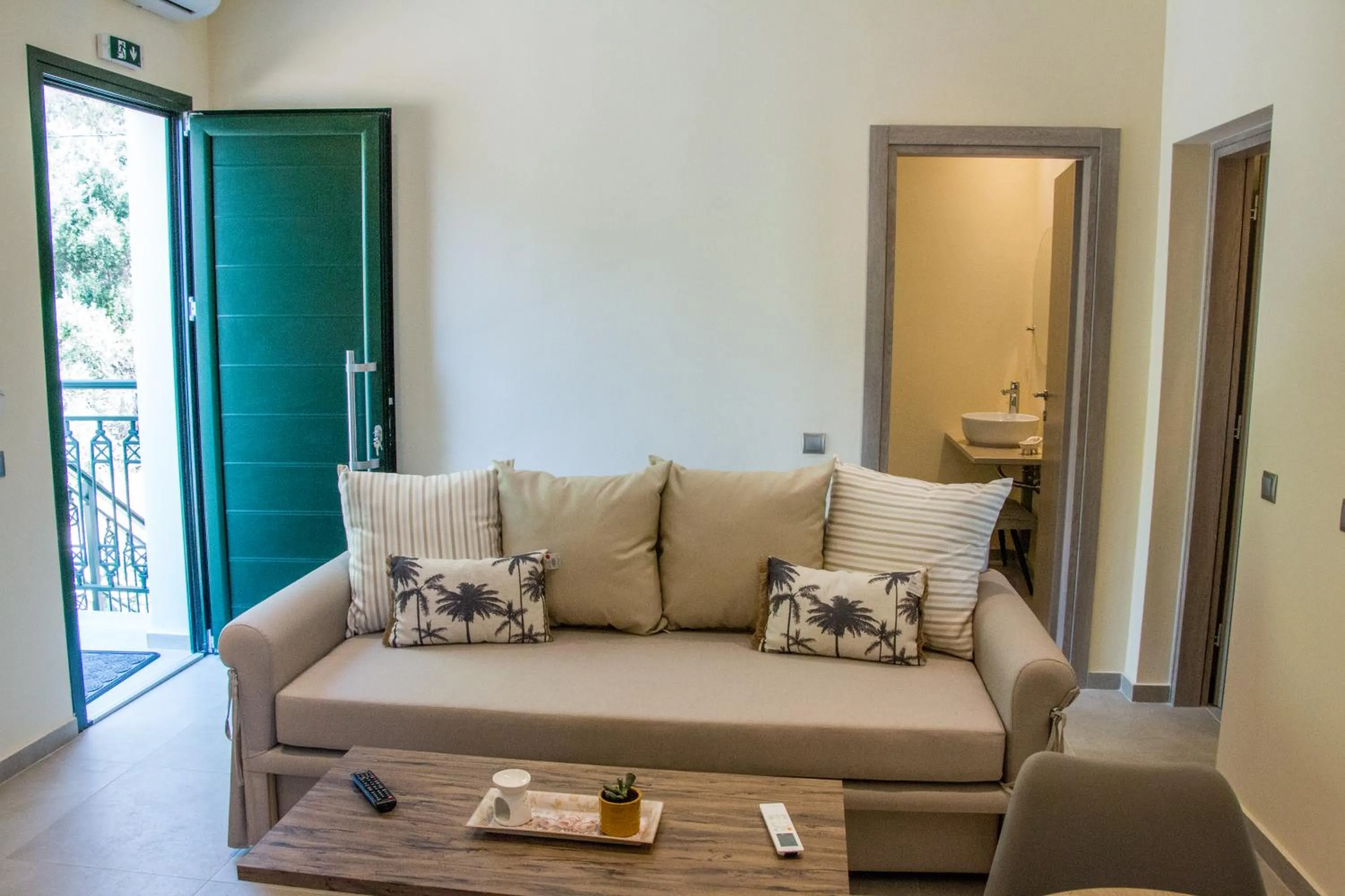 Seating area in Glyfada Beach Hotel