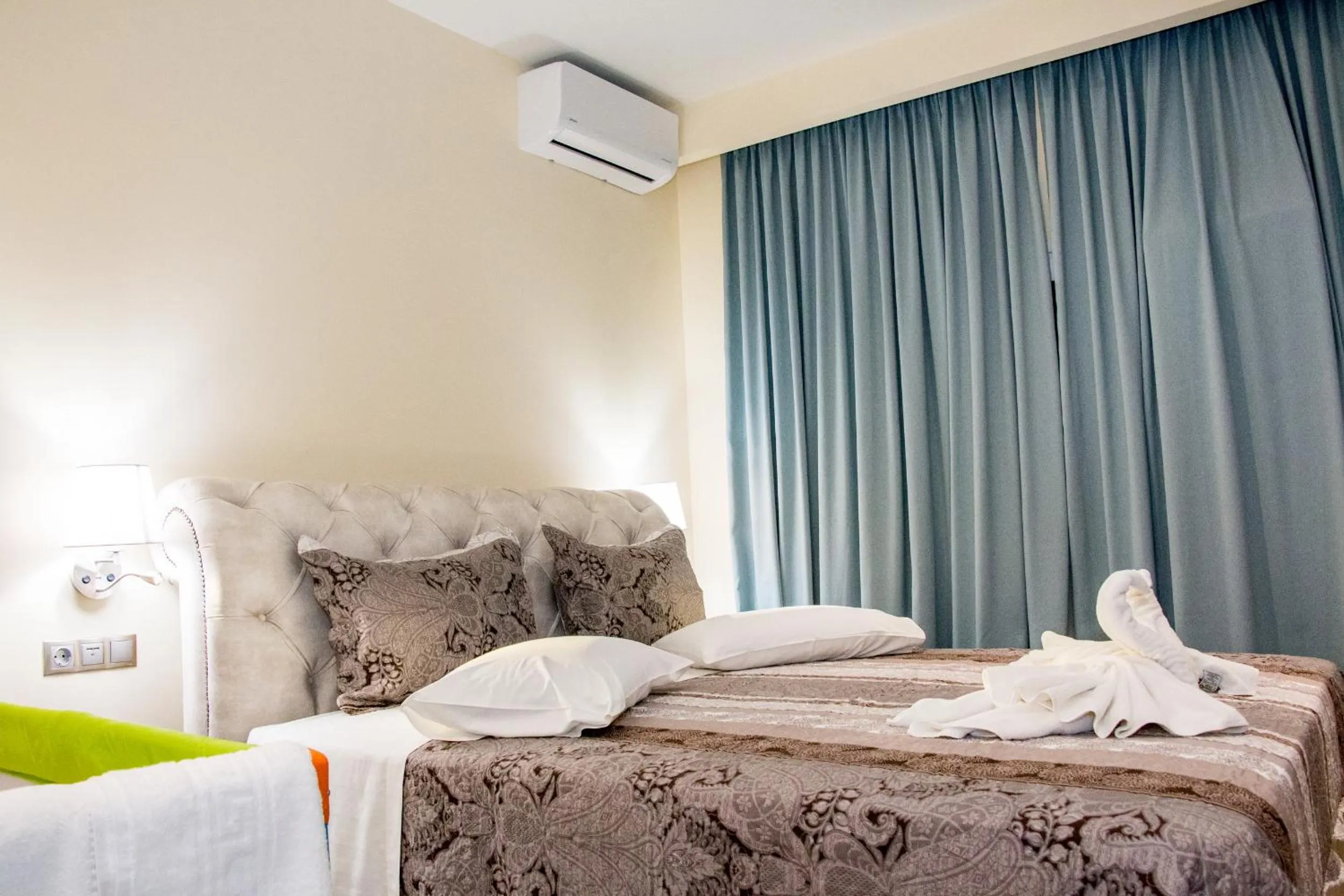 Bed in Glyfada Beach Hotel