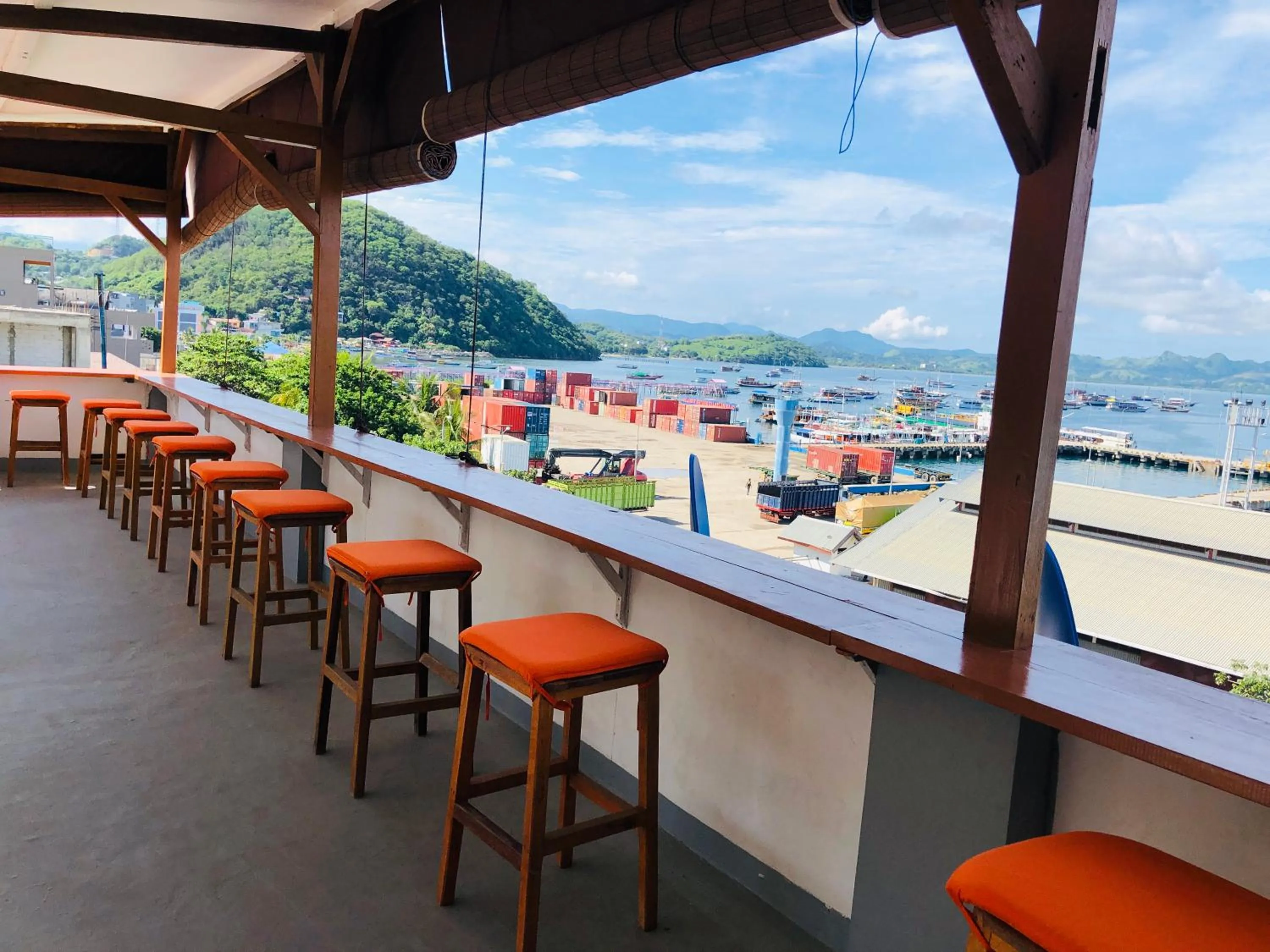 Balcony/Terrace in Blue Ocean Hotel