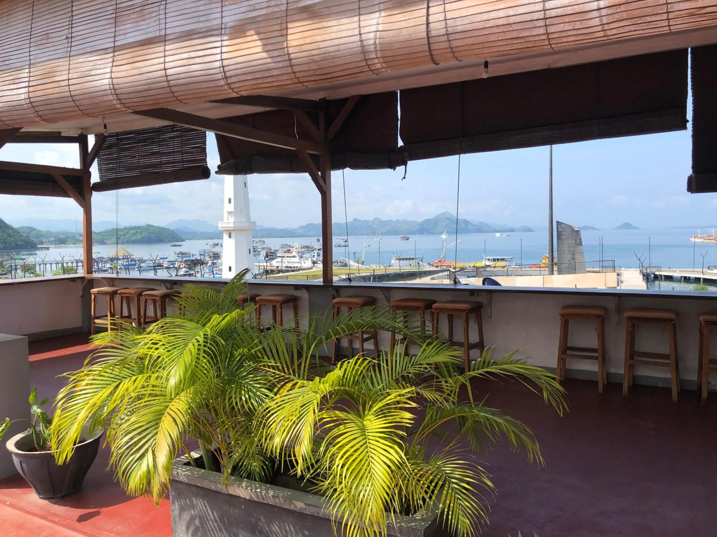 Balcony/Terrace in Blue Ocean Hotel