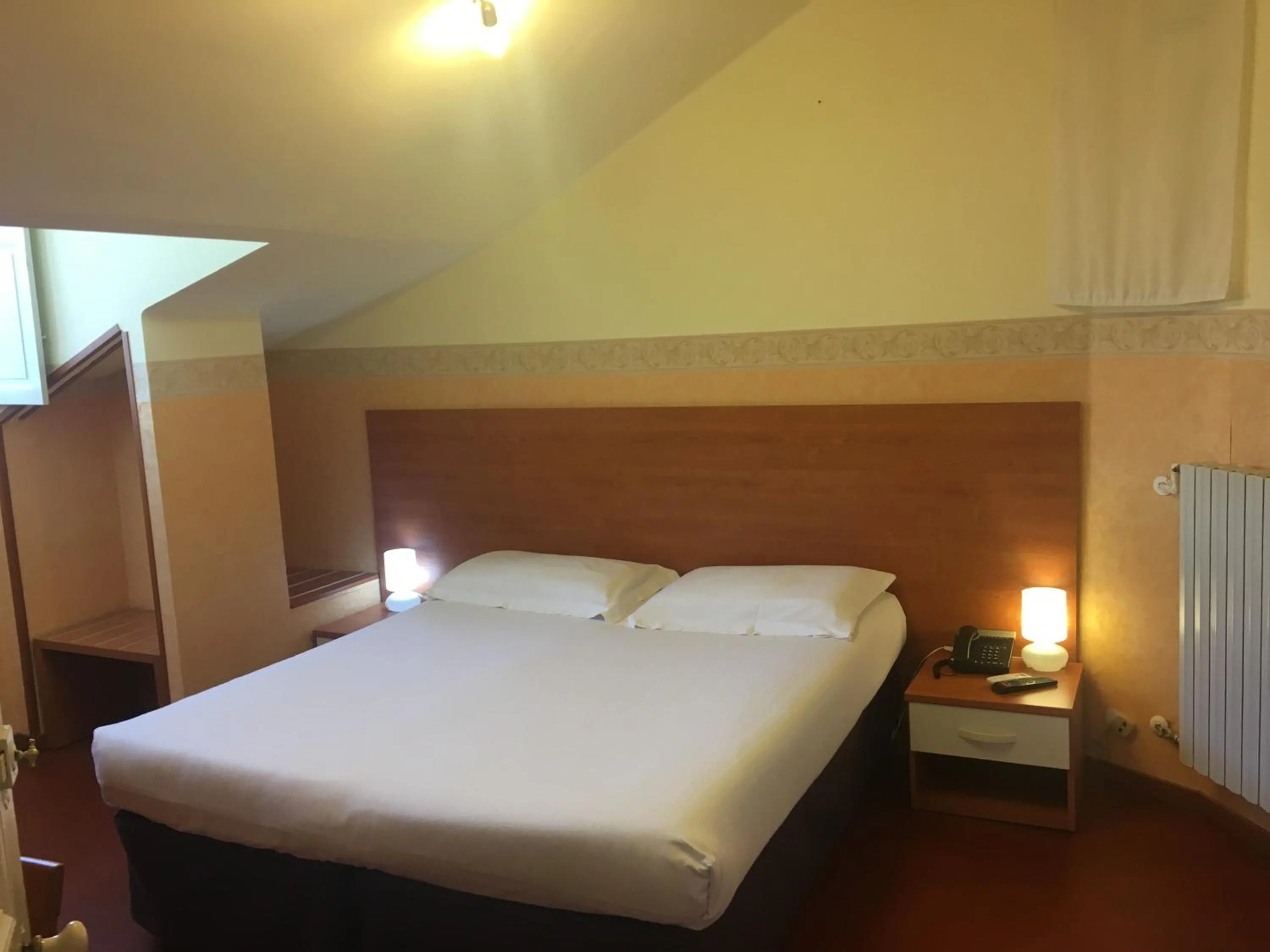 Photo of the whole room, Bed in Hotel Liberty