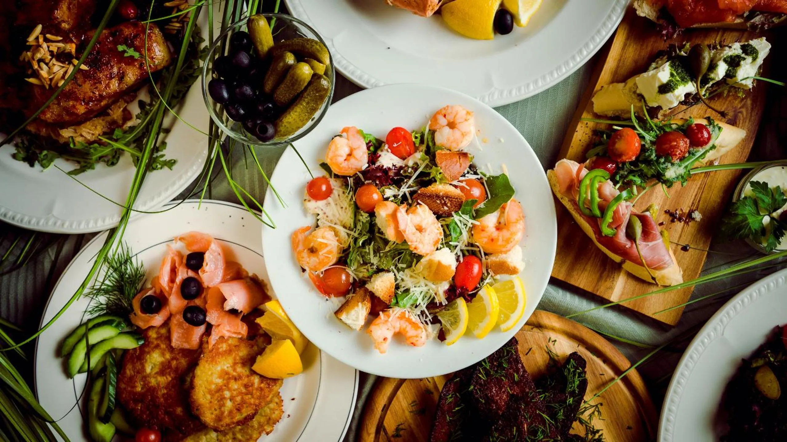 Restaurant/places to eat in Kolonna Hotel Brigita