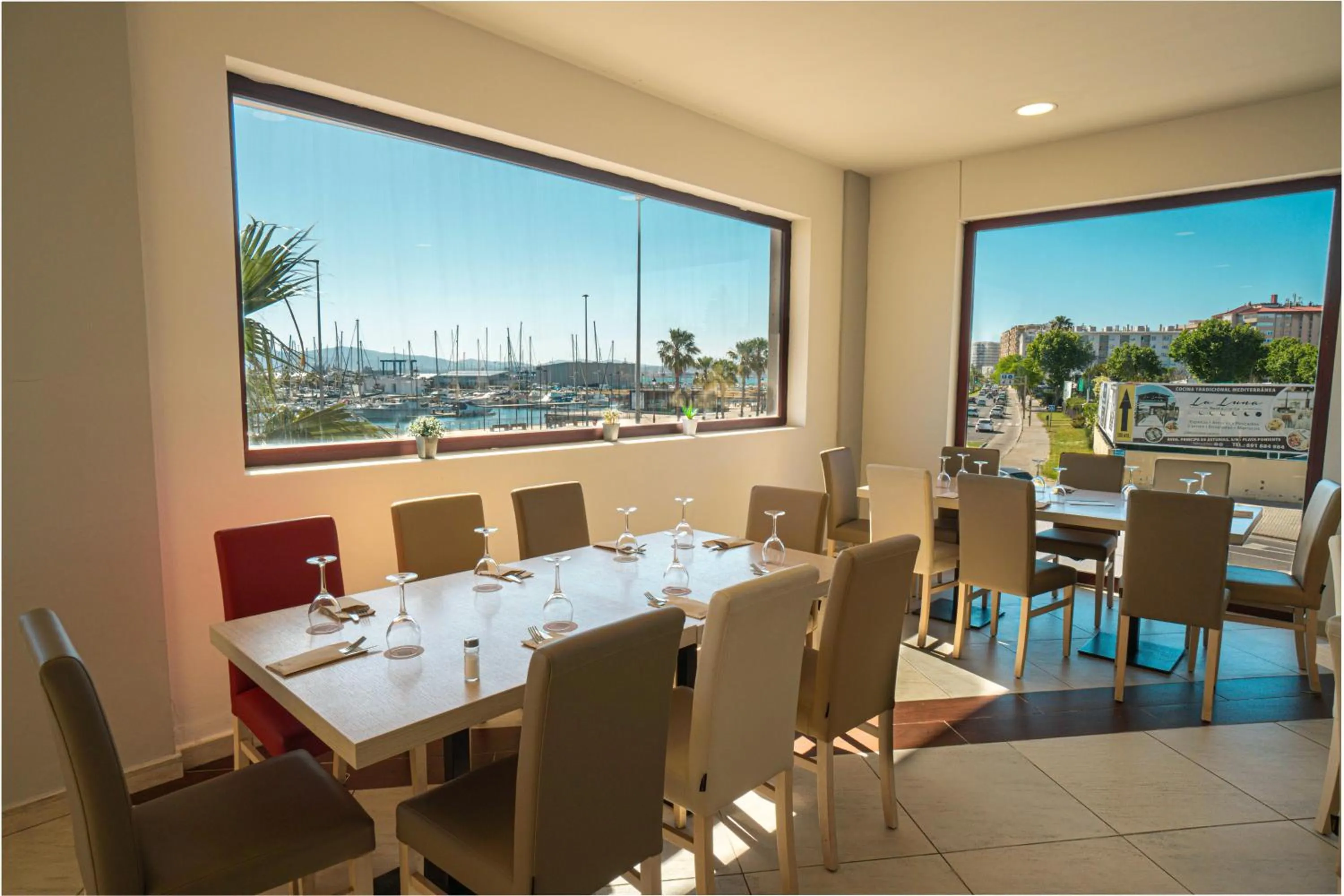 Restaurant/places to eat in Ohtels Campo De Gibraltar