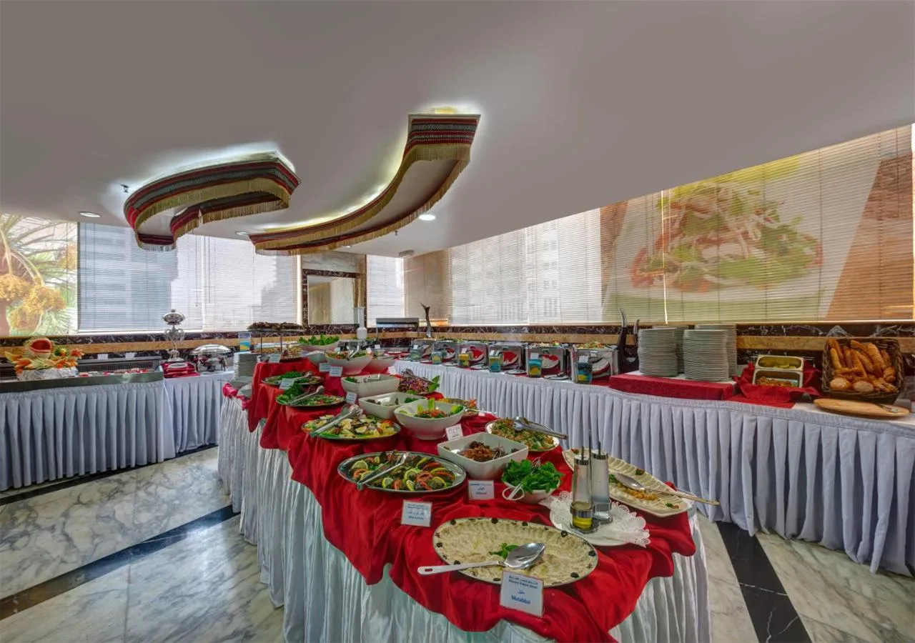 Restaurant/places to eat in Sharjah Palace Hotel