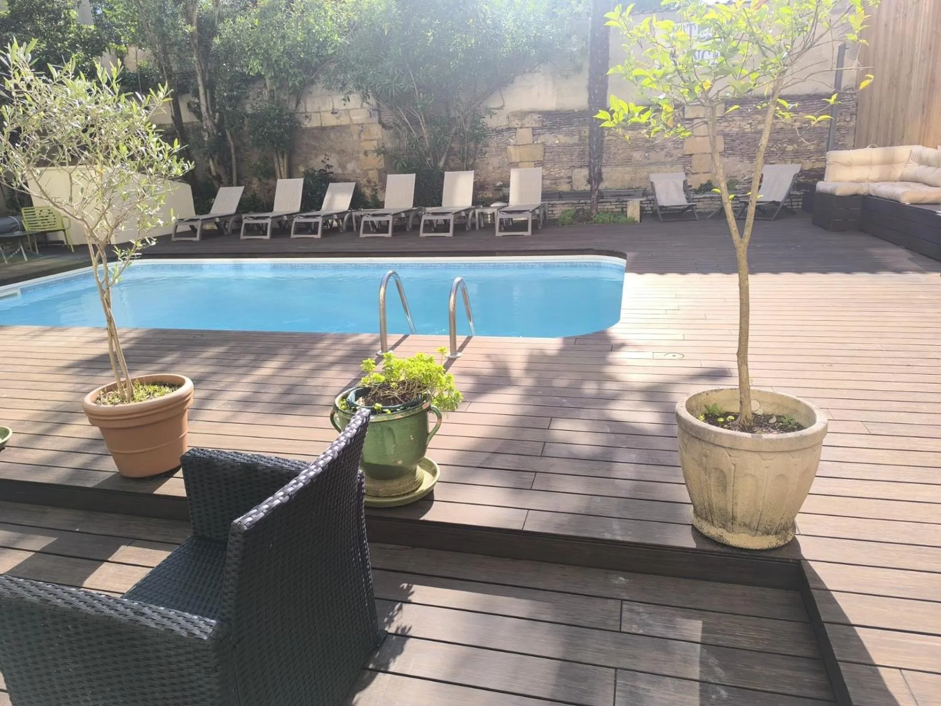 Swimming pool in Hotel de France