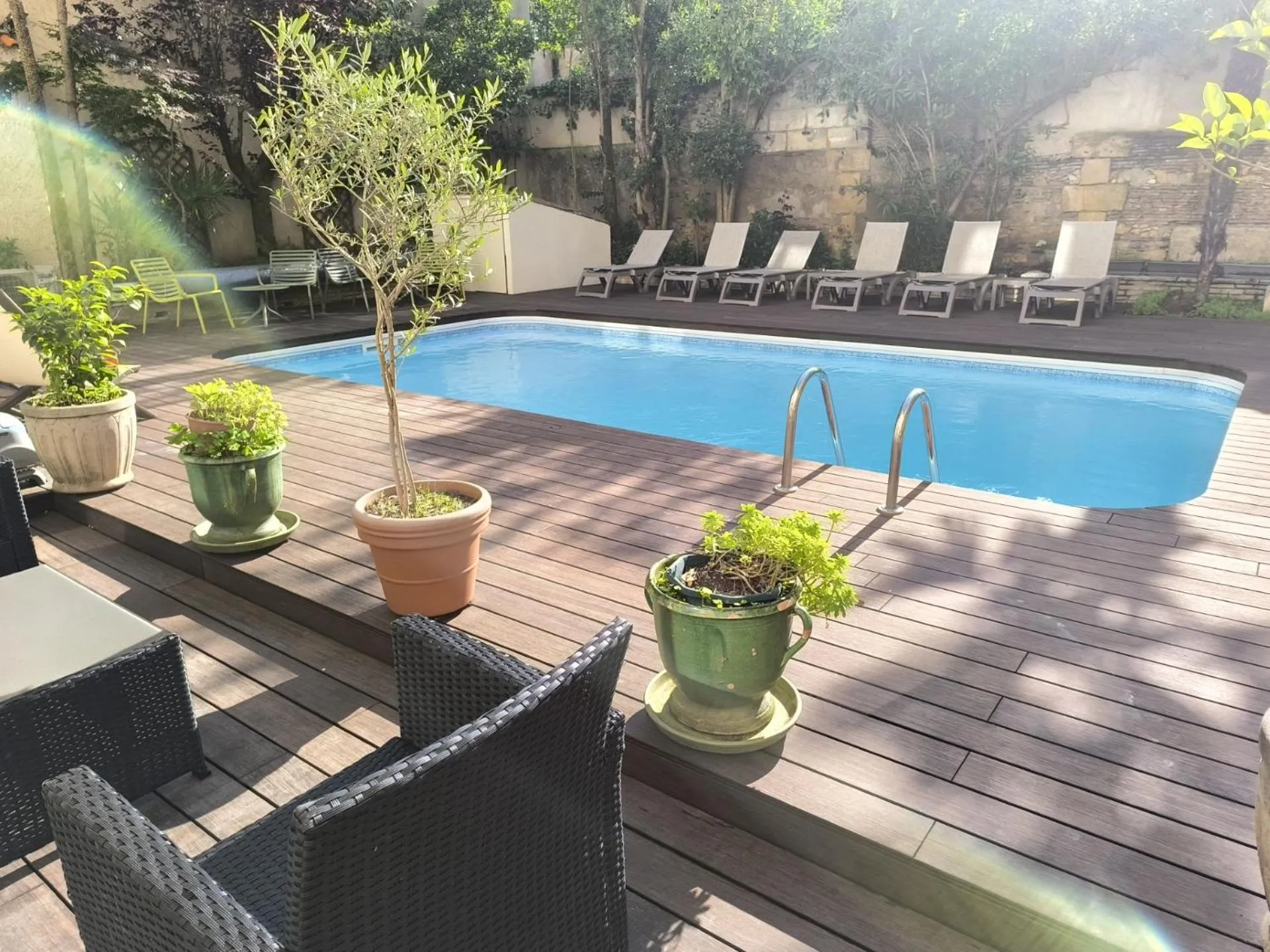 Swimming pool in Hotel de France