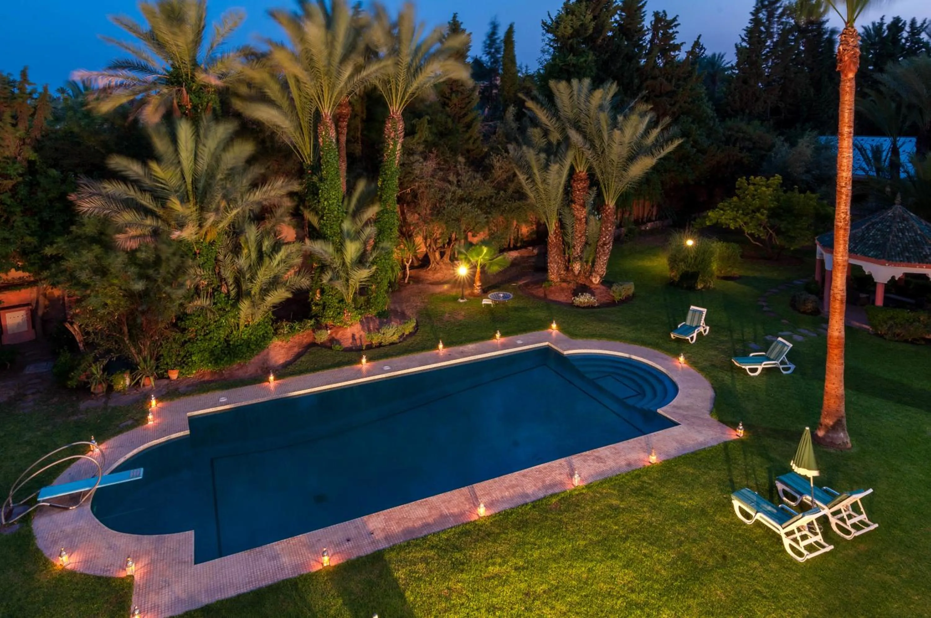 Swimming pool in Villa Des 3 Golfs