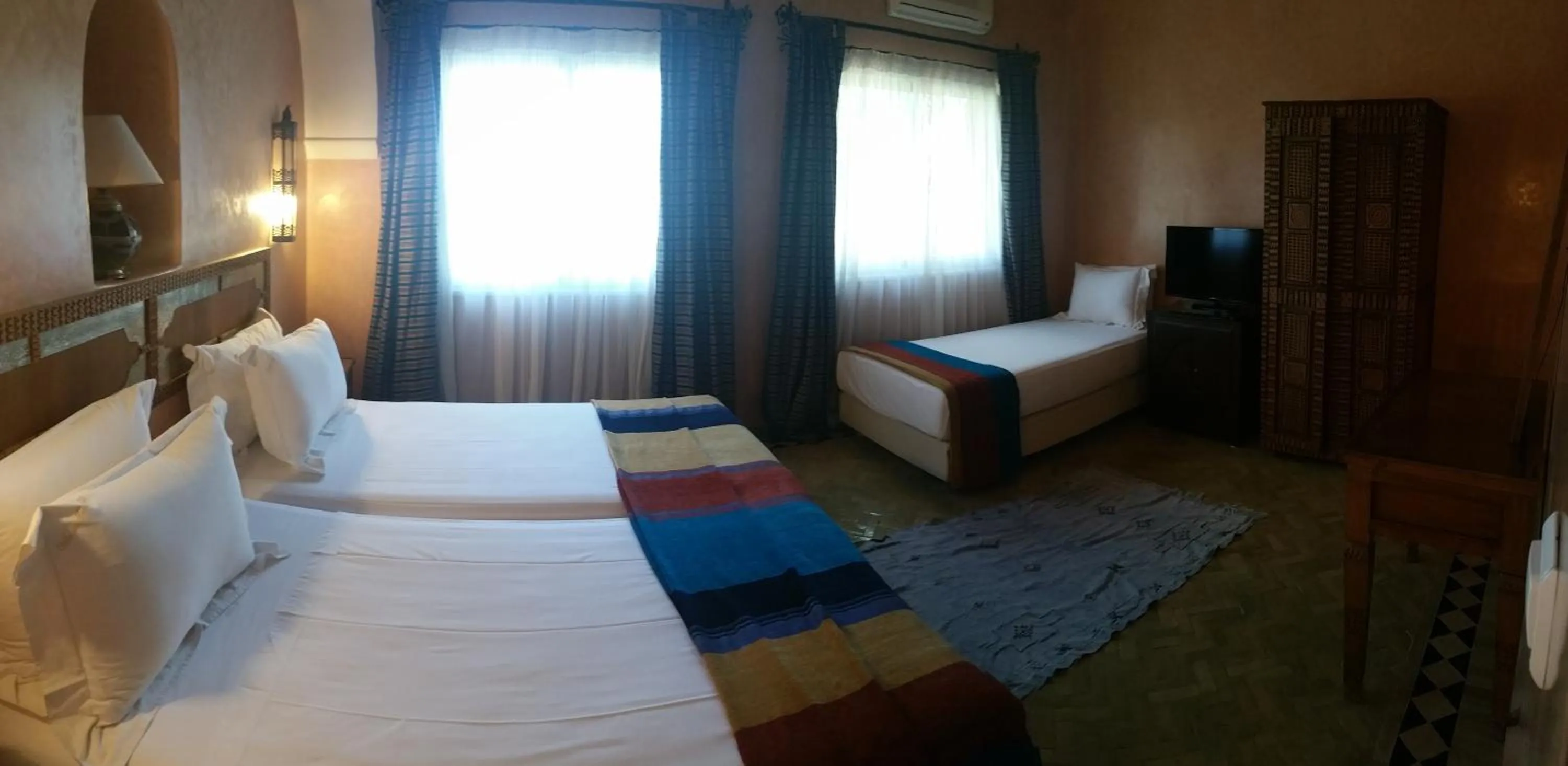 Bed in Villa Des 3 Golfs