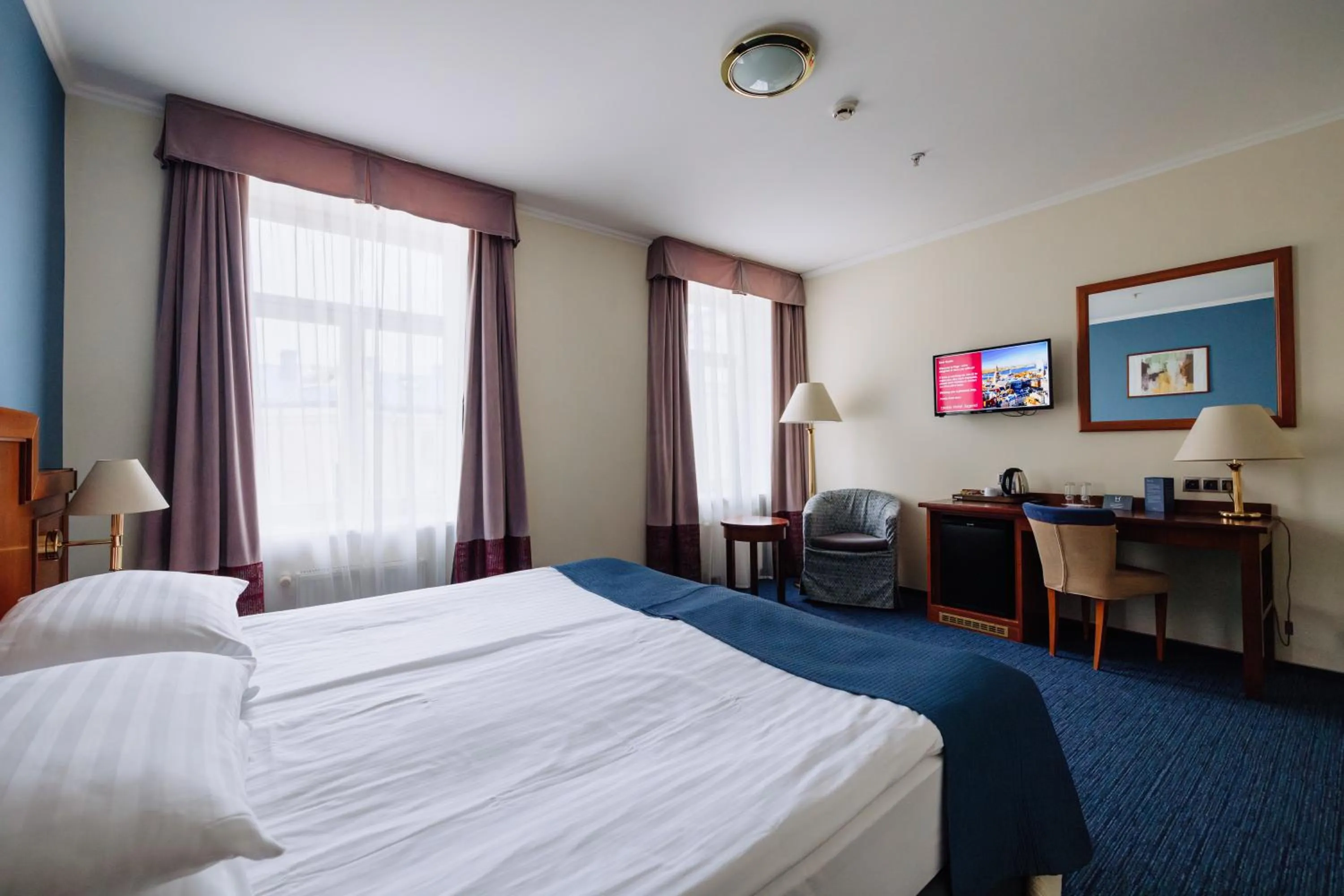 Bedroom, Bed in Hestia Hotel Jugend